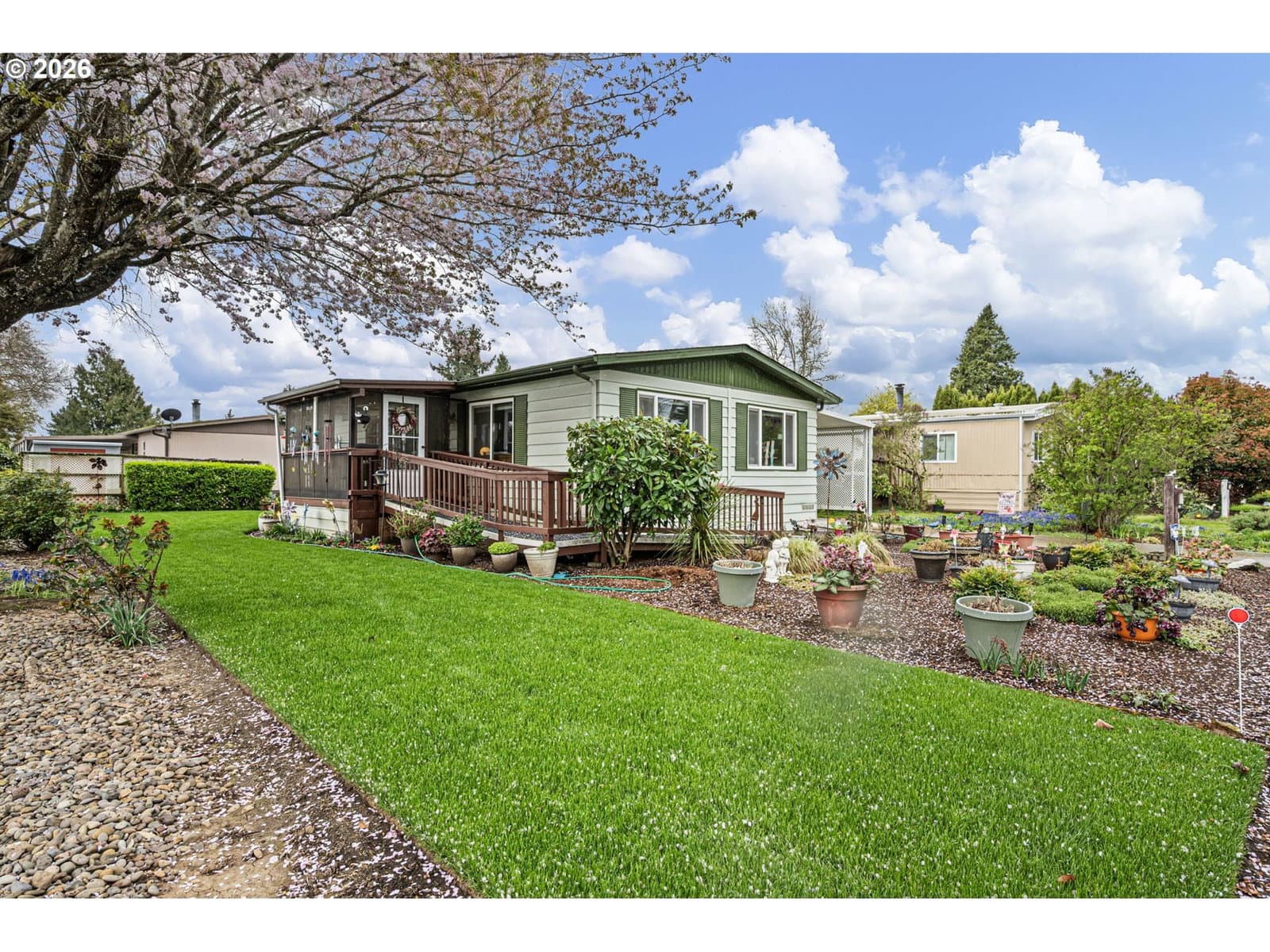 Primary listing photo, 1400 CANDLELIGHT DR #105, Eugene, OR, 97402