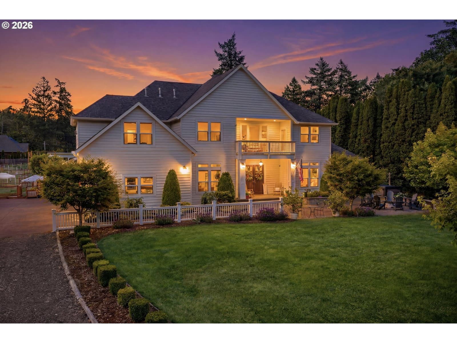 Listing photo 1 of 6