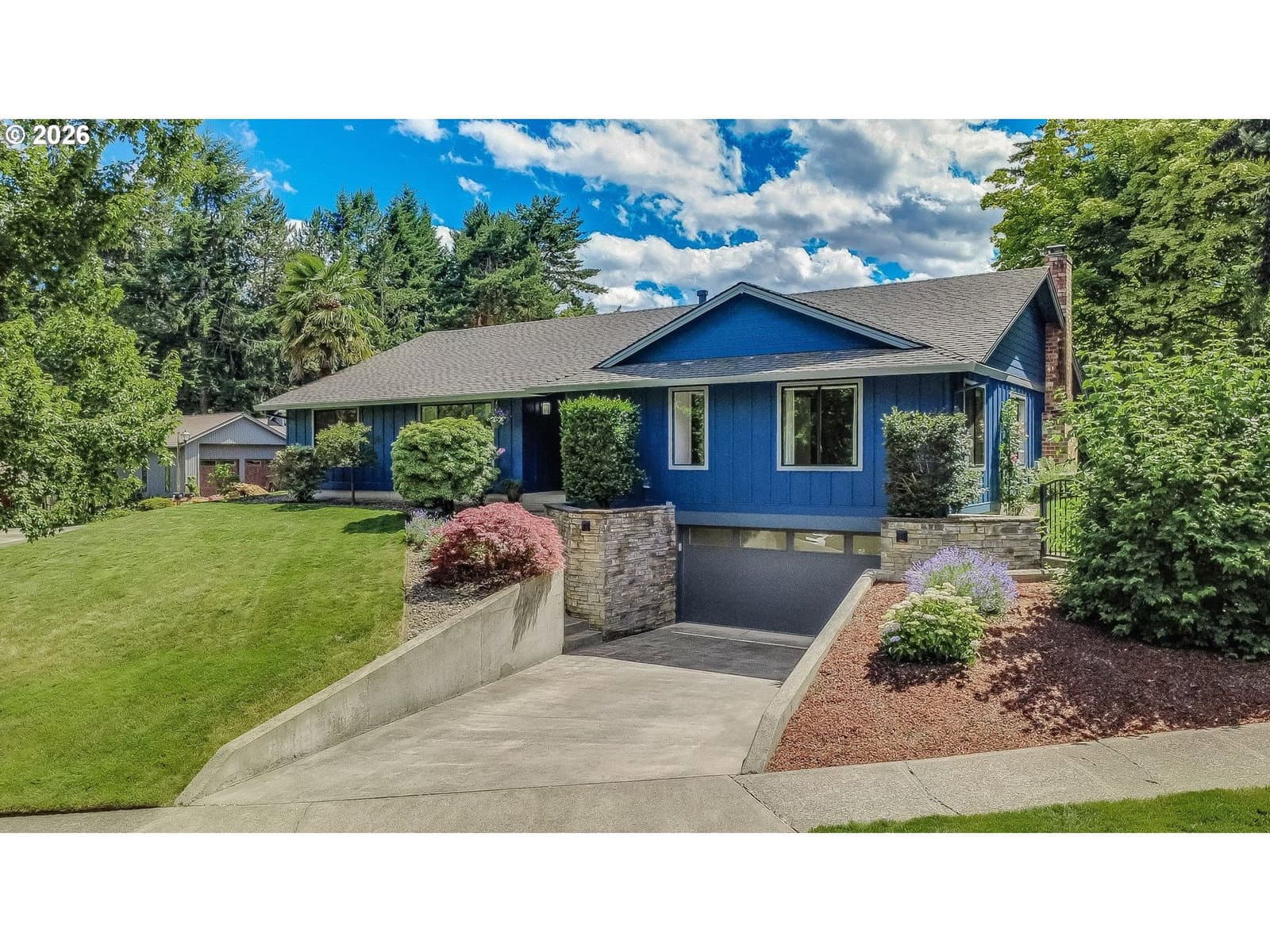 1408 GREENTREE CIR