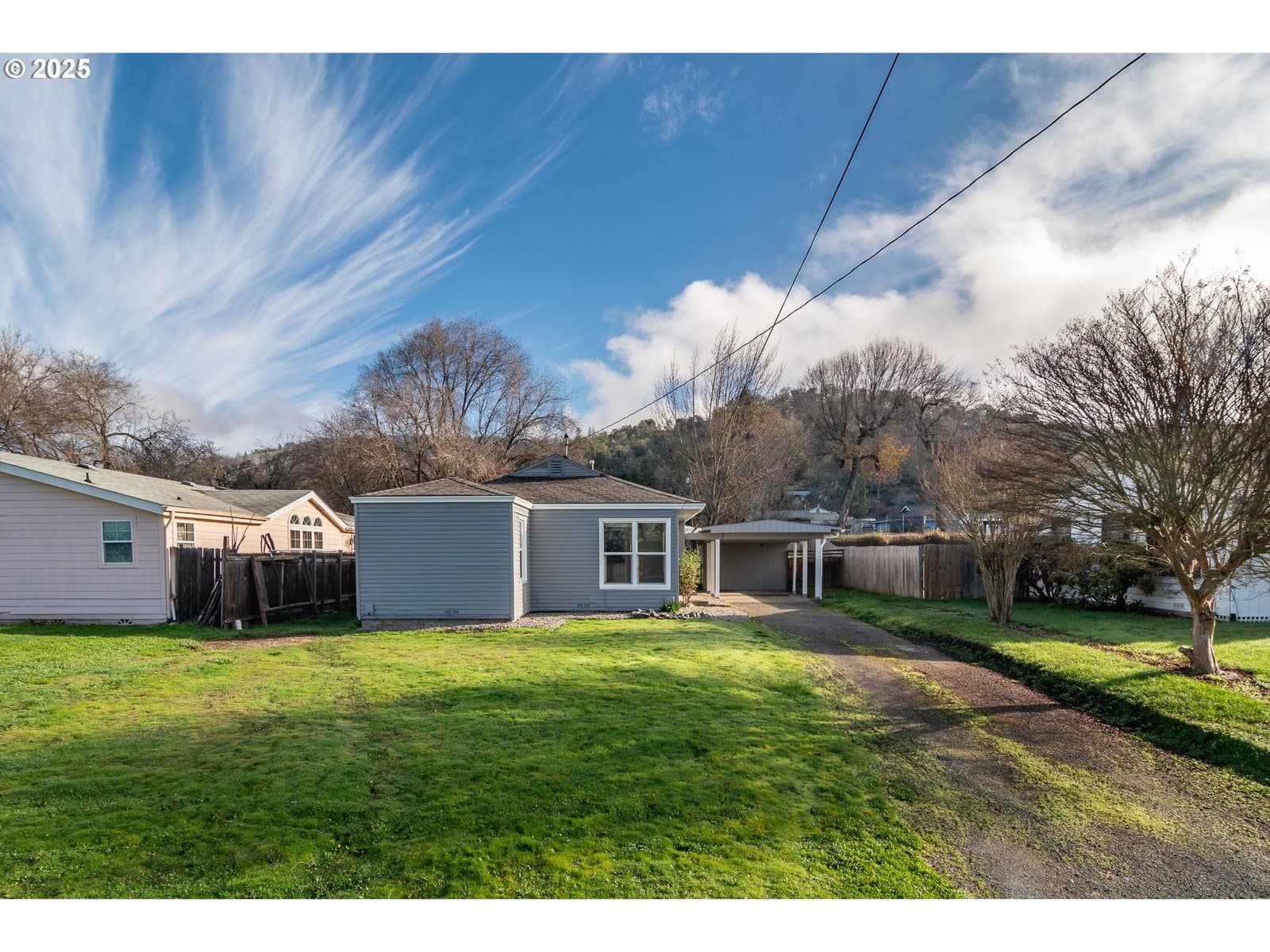 Primary listing photo, 1551 NE MORRIS ST, Roseburg, OR, 97470