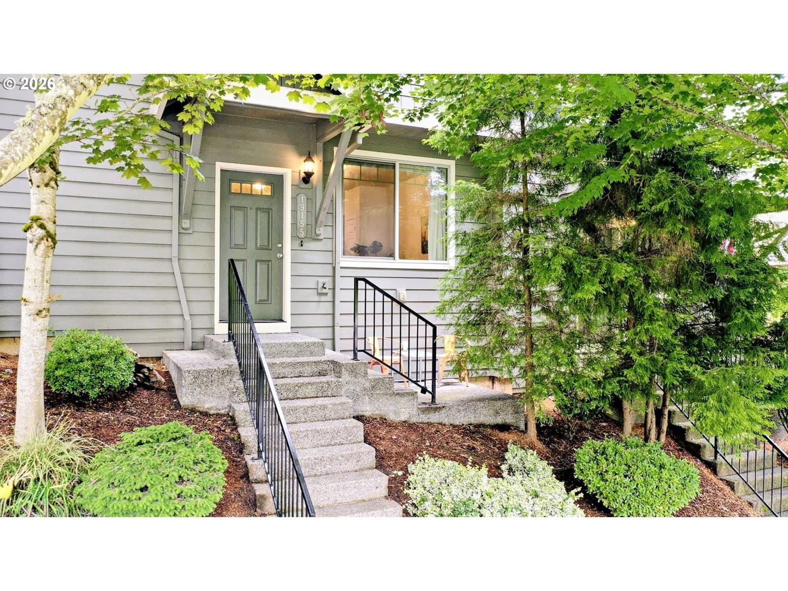Listing photo 1 of 1