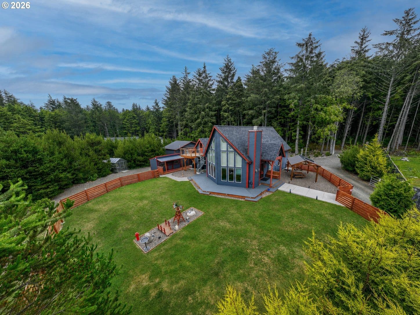 Listing photo 1 of 6