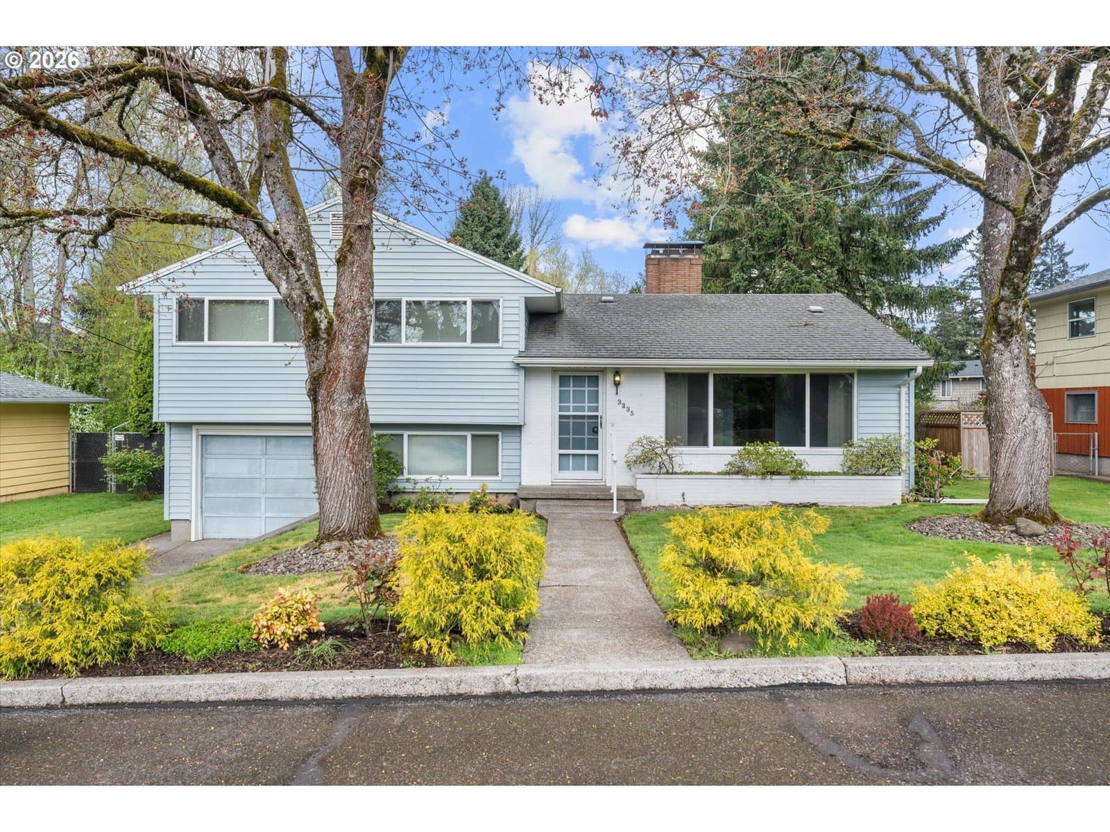 Primary listing photo, 3235 SE SILVER SPRINGS RD, Milwaukie, OR, 97222