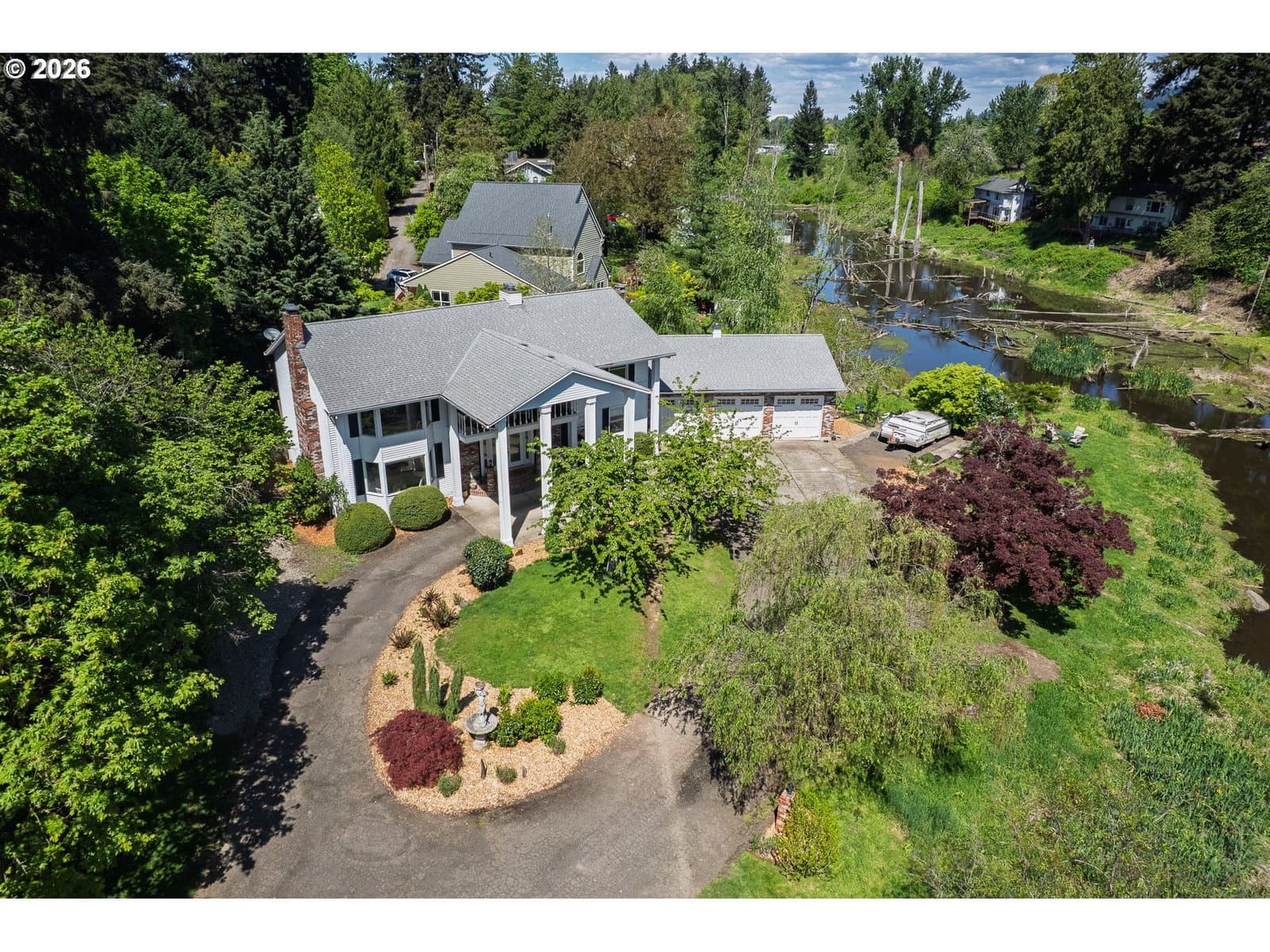 Primary listing photo, 6031 SE ALDERCREST RD, Milwaukie, OR, 97267