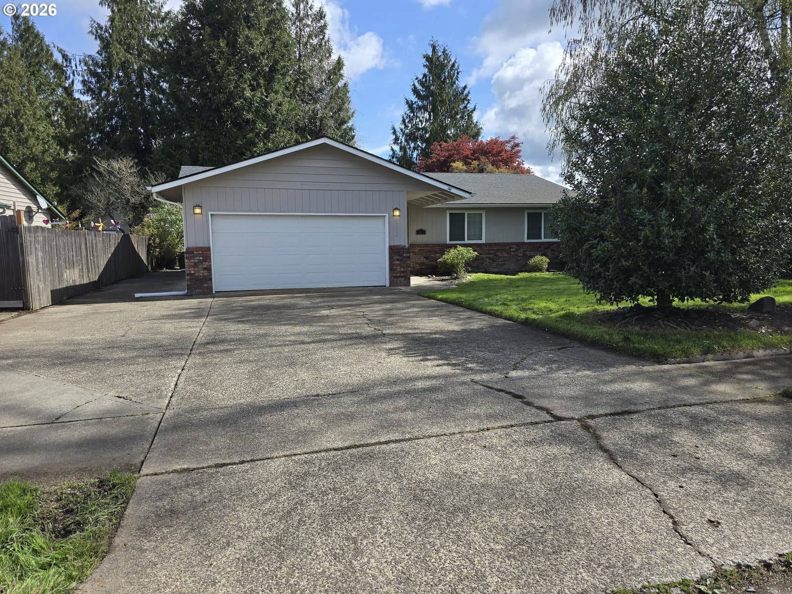 Primary listing photo, 4002 OAK ST, Longview, WA, 98632