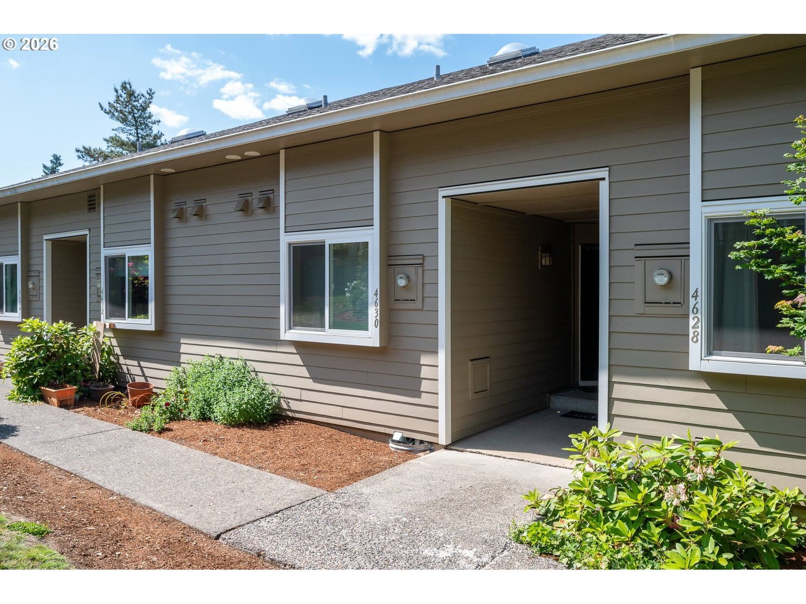 Primary listing photo, 4628 SW COMUS PL, Portland, OR, 97219
