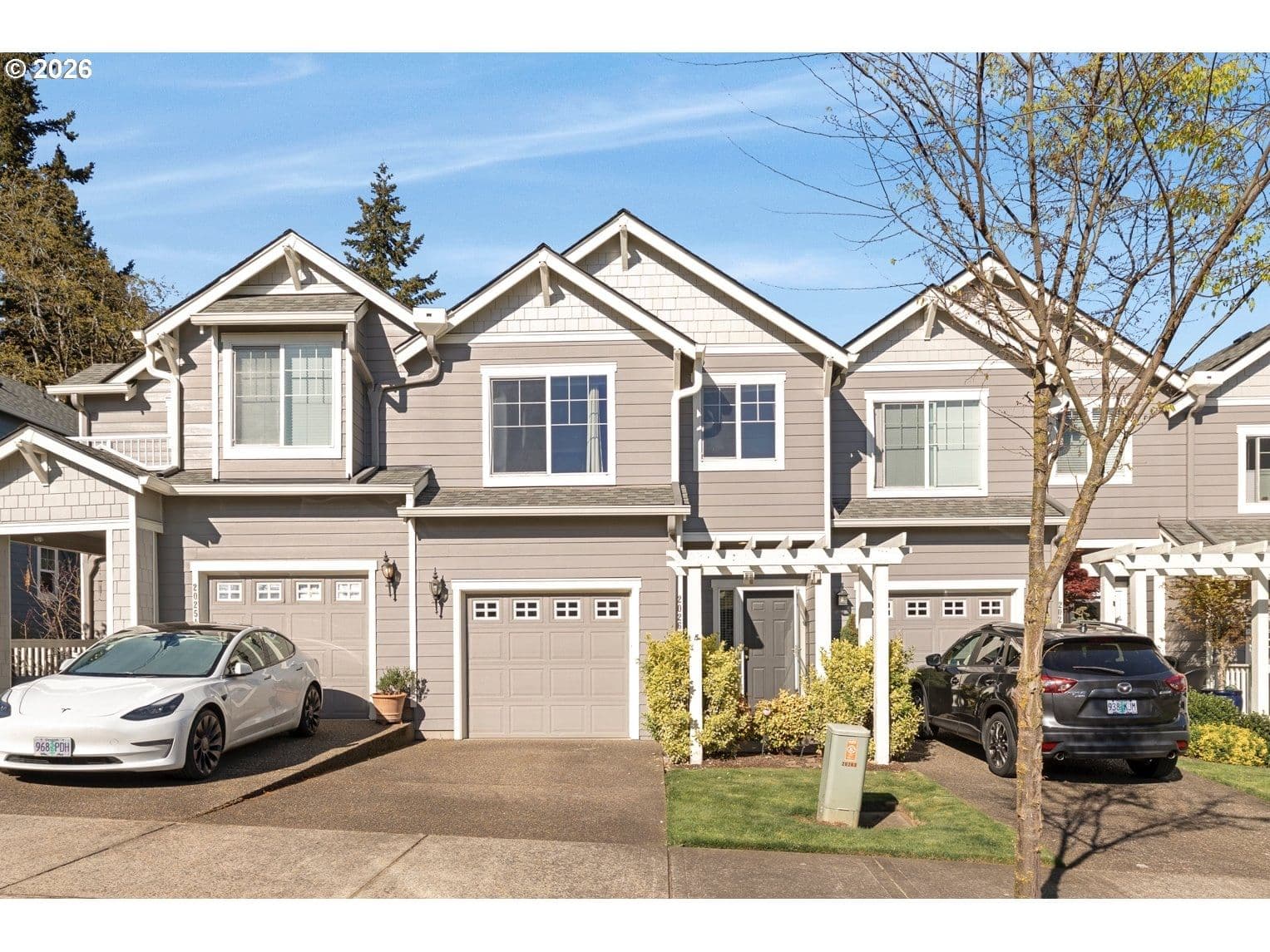 Primary listing photo, 20263 HOODVIEW AVE, West Linn, OR, 97068