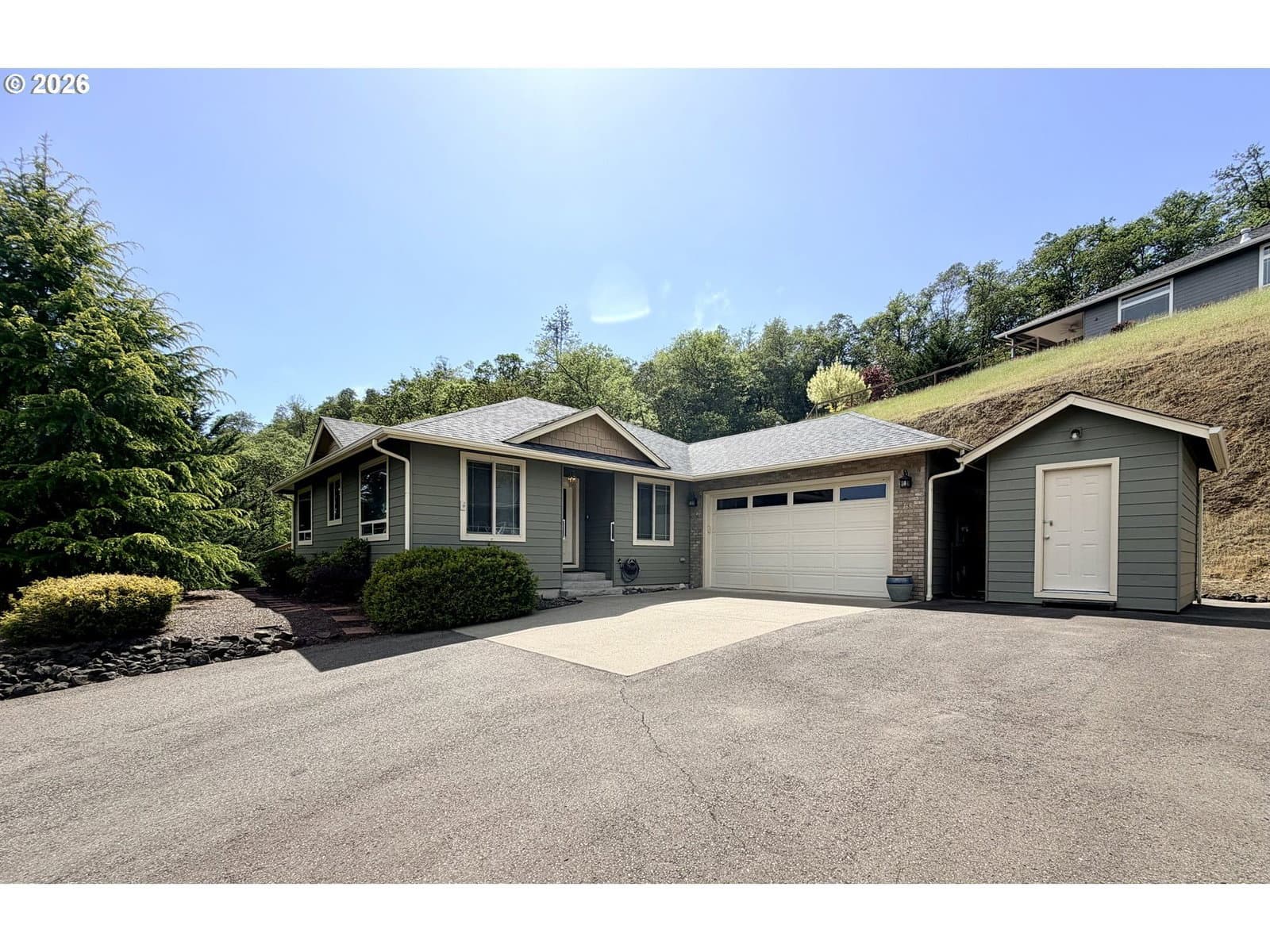 Primary listing photo, 1688 NE RUBY CT, Roseburg, OR, 97470