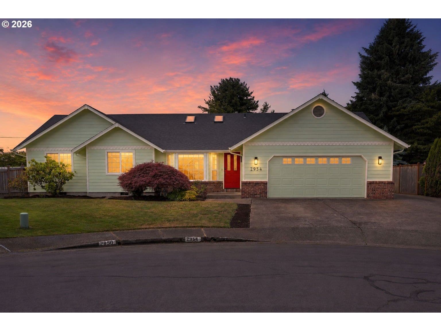 Primary listing photo, 2954 BRETT LOOP, Eugene, OR, 97404