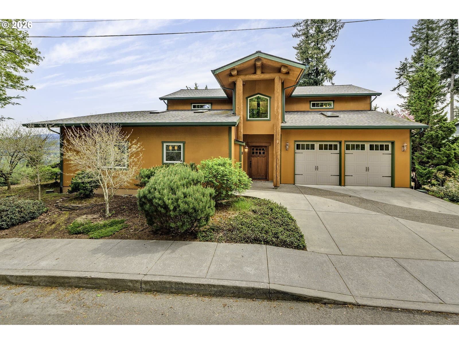 Primary listing photo, 16860 HOFFMAN AVE, Sandy, OR, 97055