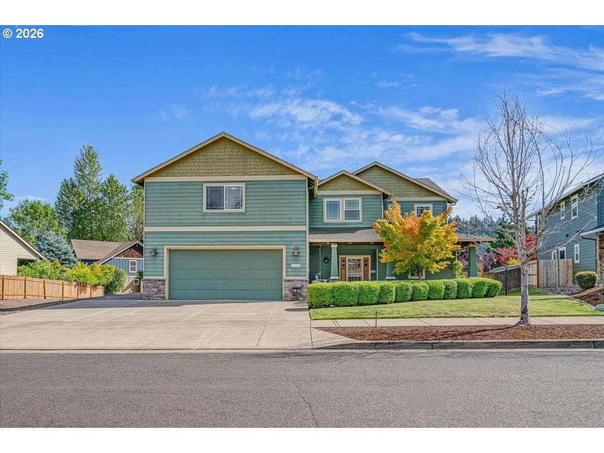 Primary listing photo, 1304 Frontier ST, Silverton, OR, 97381