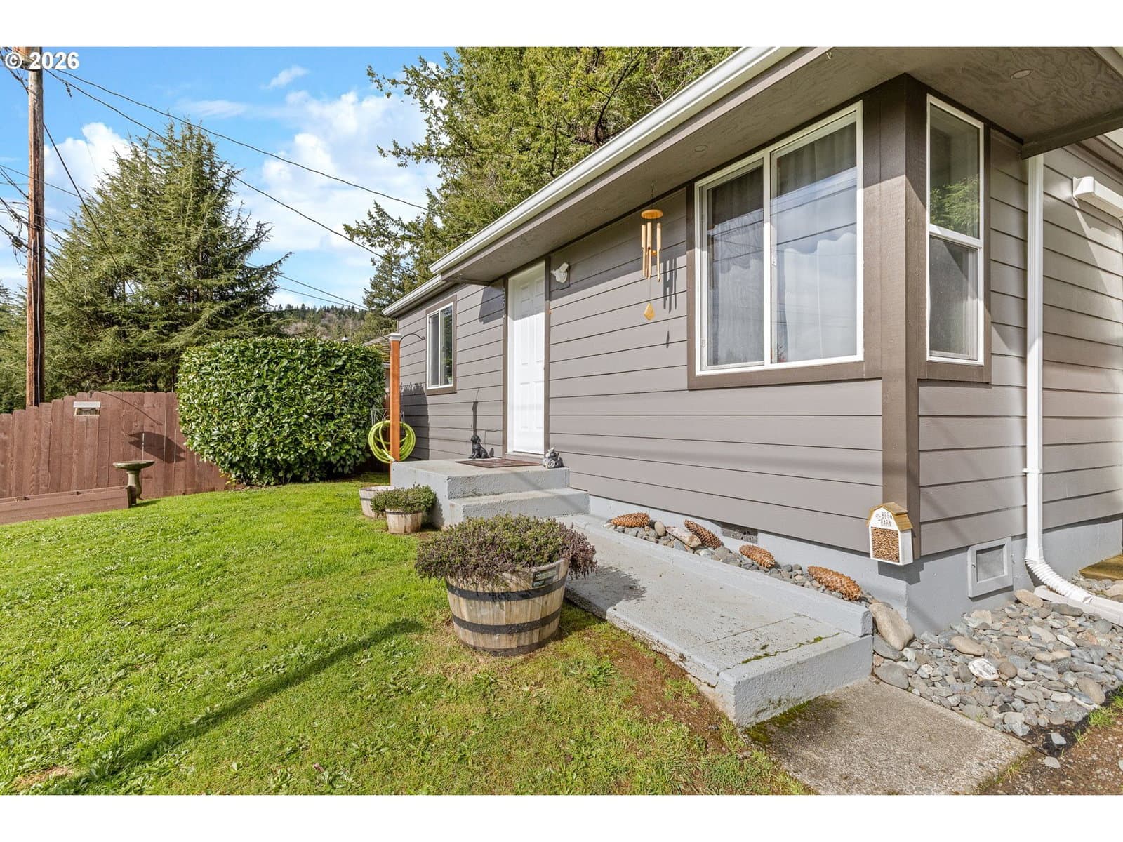 Primary listing photo, 950 W 17TH ST, Coquille, OR, 97423