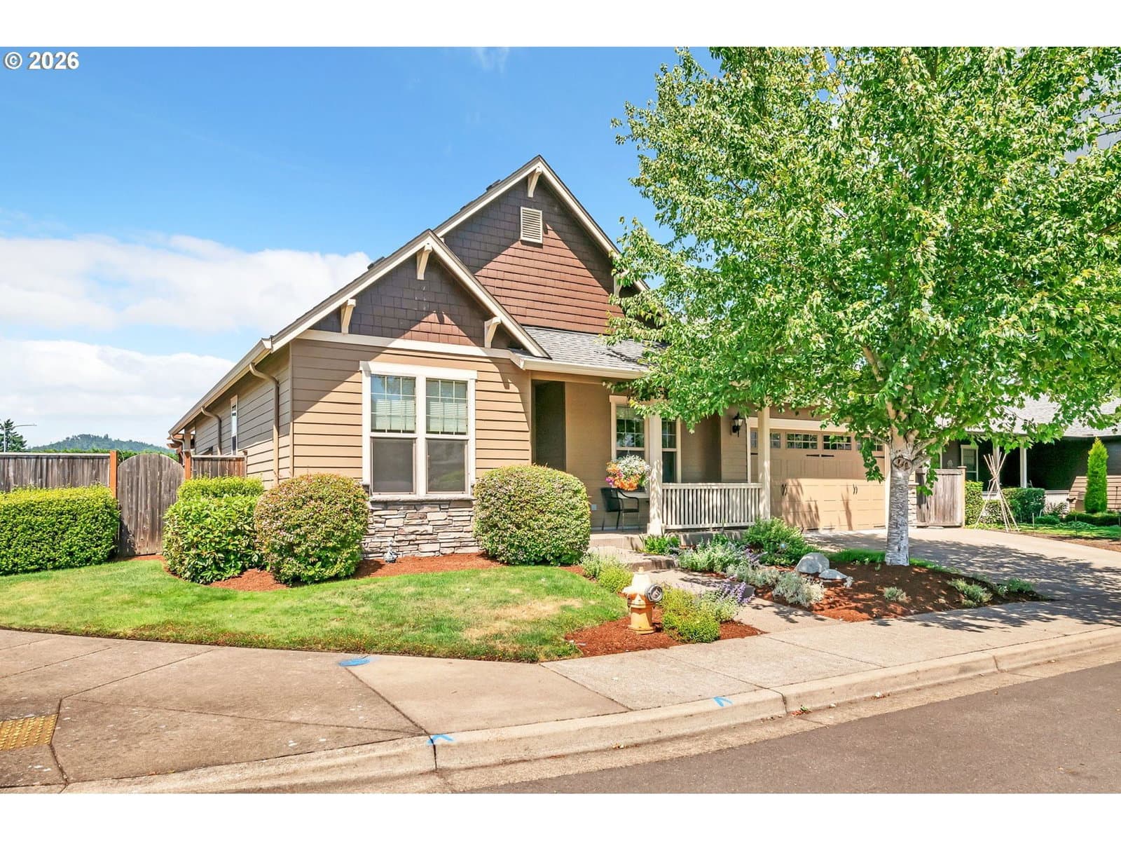 Primary listing photo, 1198 S 41ST PL, Springfield, OR, 97478