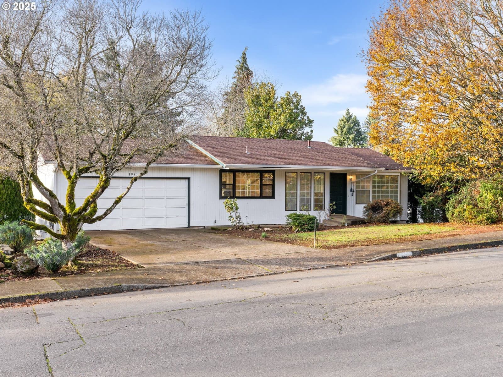 Primary listing photo, 4981 JONES RD SE, Salem, OR, 97302
