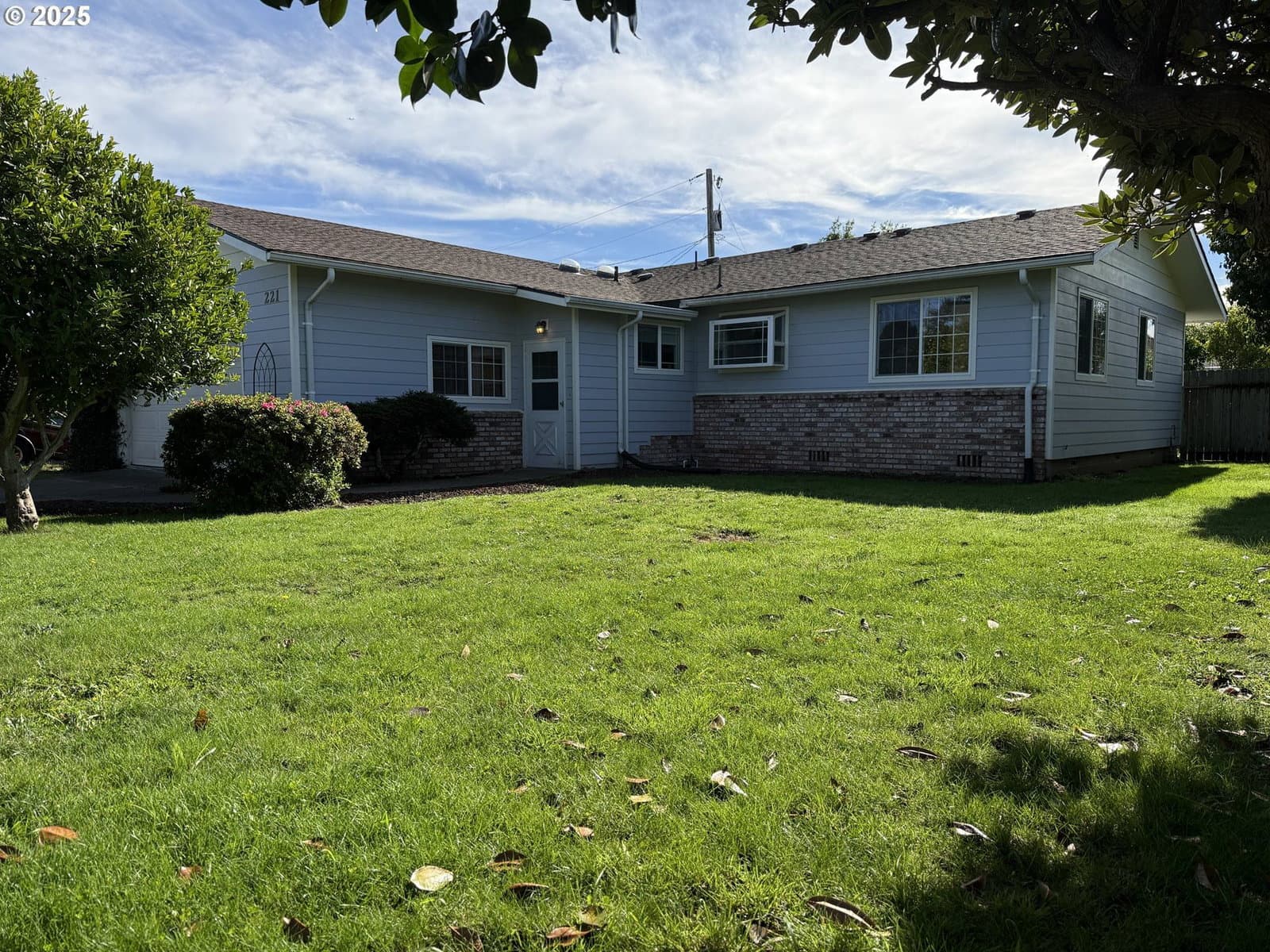 Primary listing photo, 221 MUSSER ST, Brookings, OR, 97415