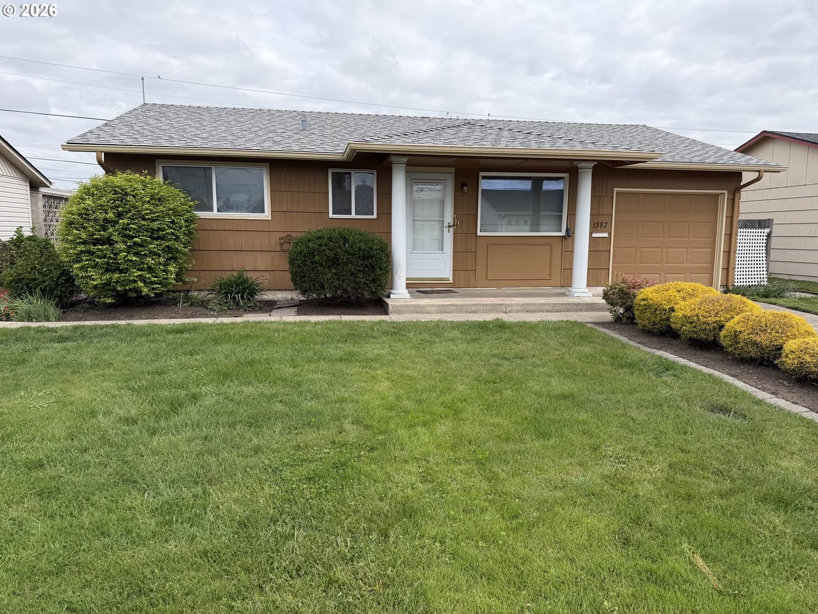 Primary listing photo, 1387 HAMPTON WAY, Woodburn, OR, 97071