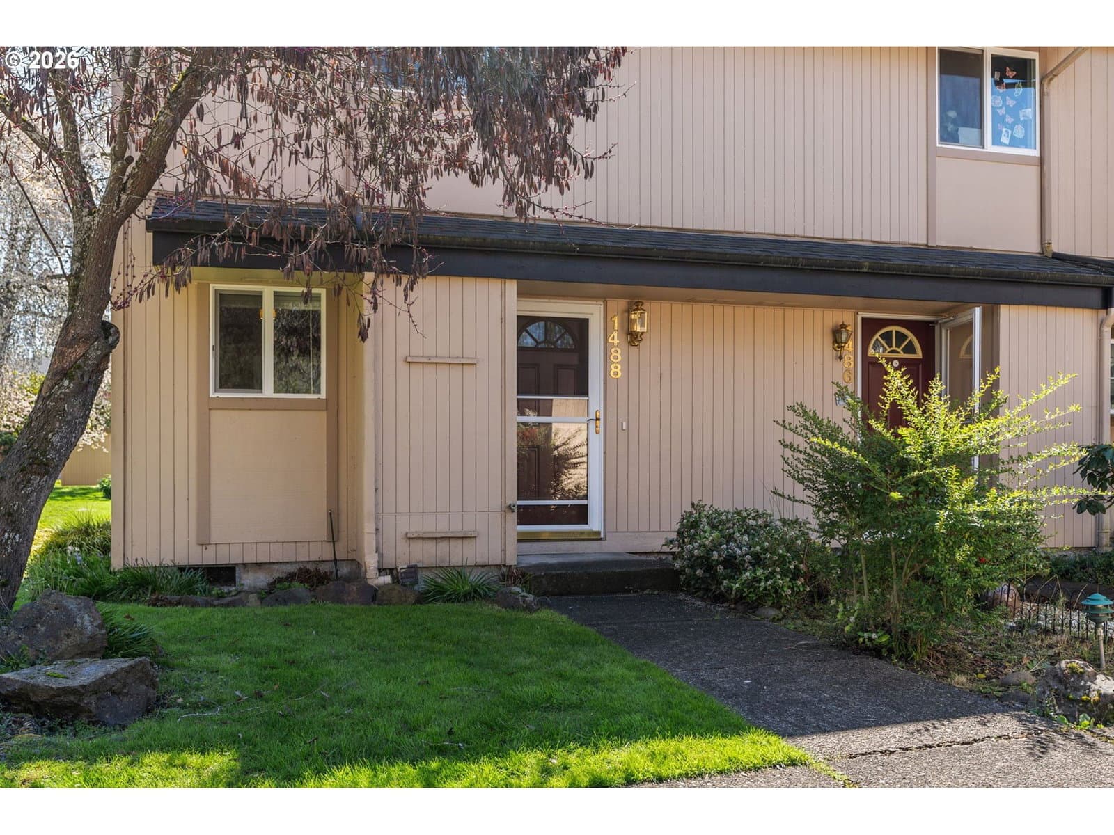 Primary listing photo, 1488 FETTERS LOOP, Eugene, OR, 97402