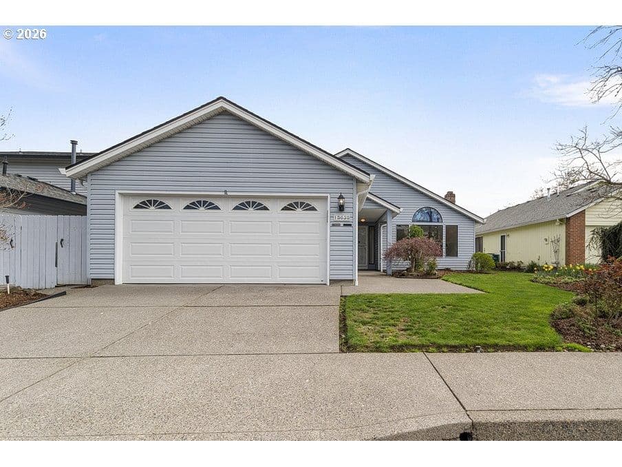 Primary listing photo, 15638 NE RUSSELL PL, Portland, OR, 97230