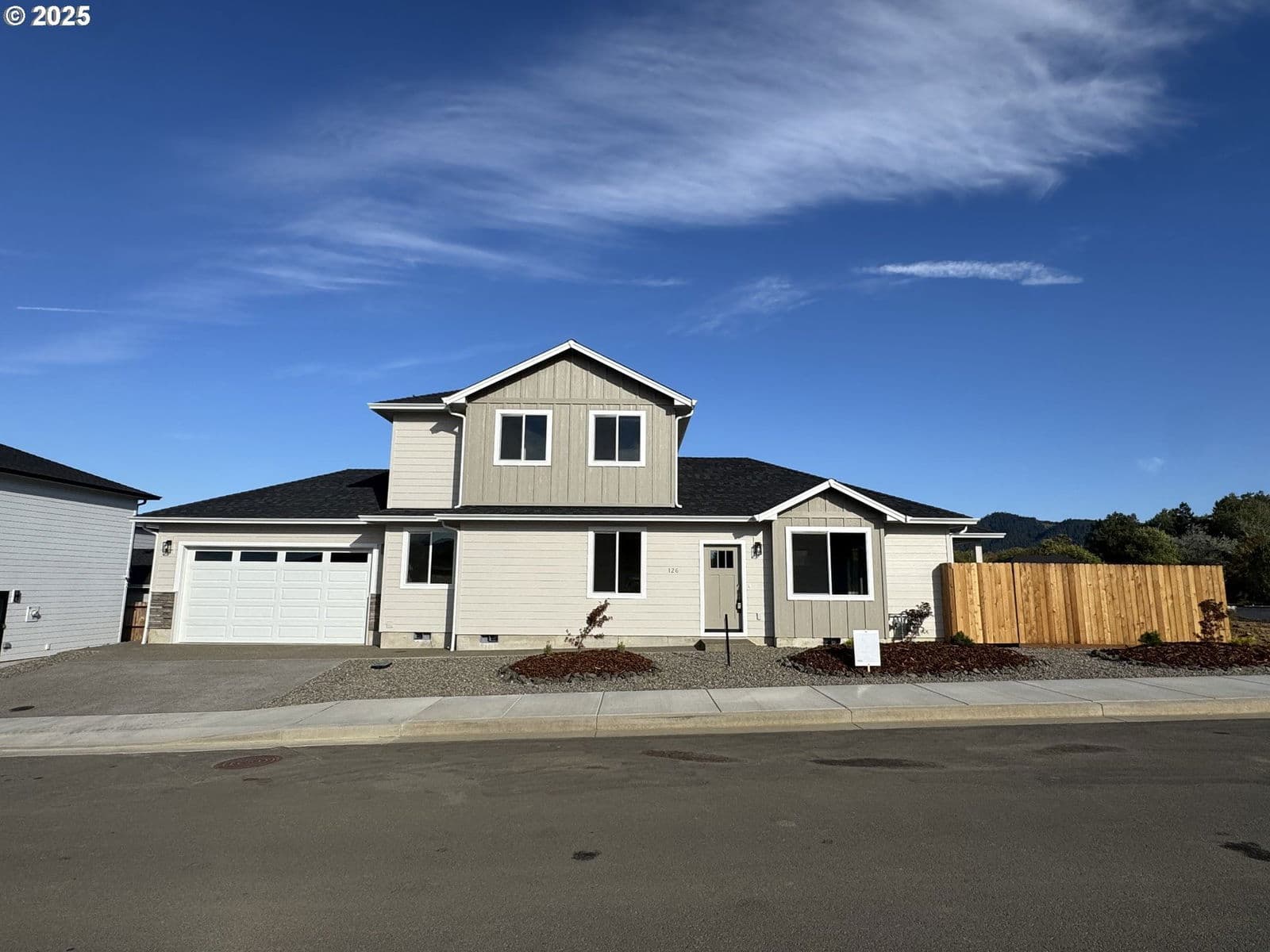 Primary listing photo, 126 COLES VALLEY ST, Sutherlin, OR, 97479