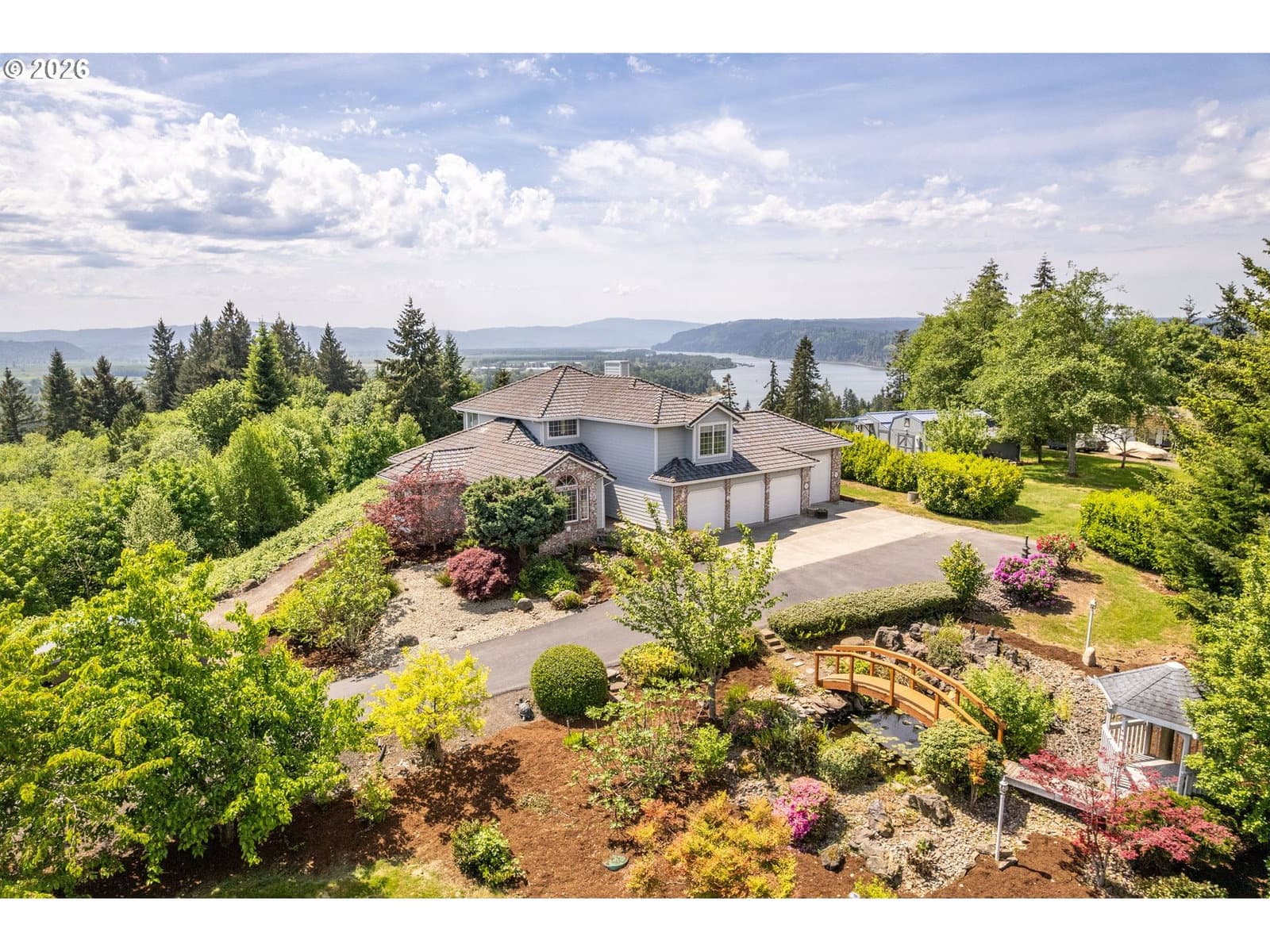 Primary listing photo, 585 E MCADAMS RD, Longview, WA, 98632