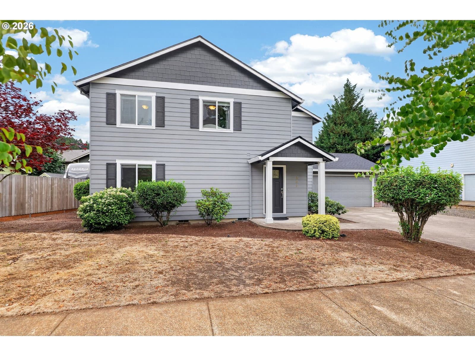 Listing photo 1 of 6