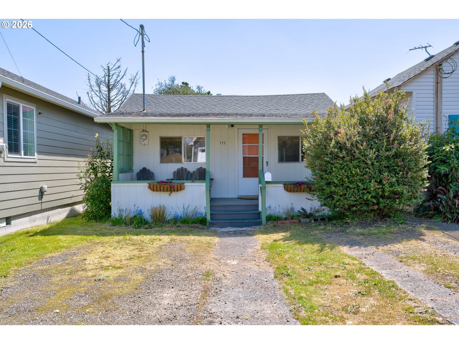 Listing photo 1 of 6