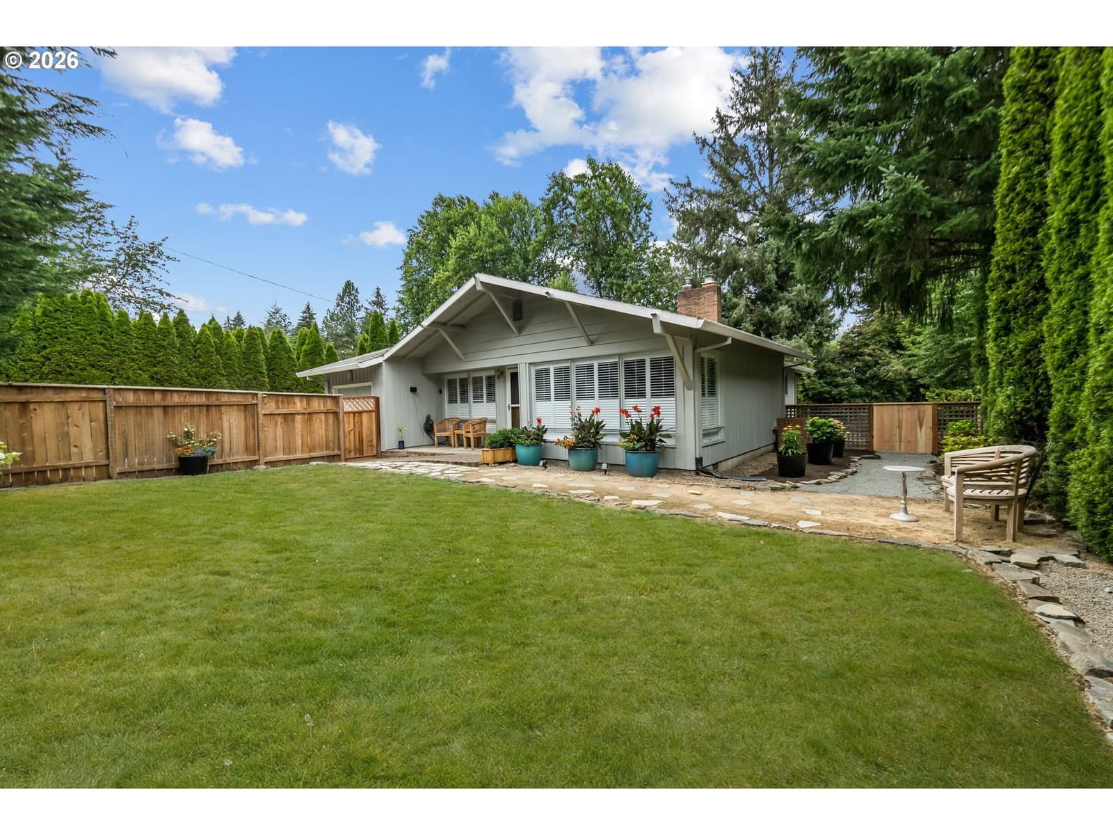1795 FERNWOOD DR
