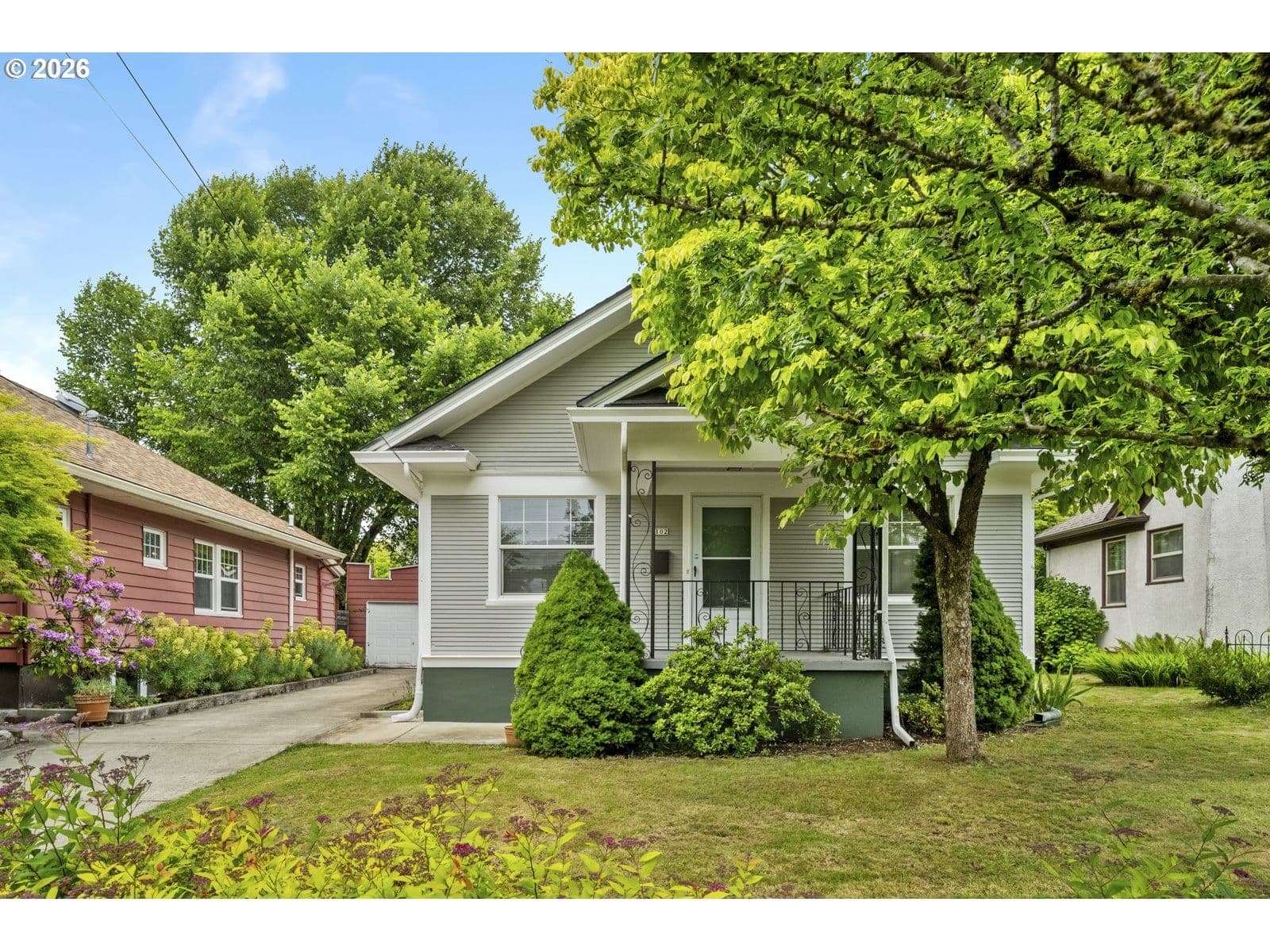 Primary listing photo, 102 NE 45TH AVE, Portland, OR, 97213