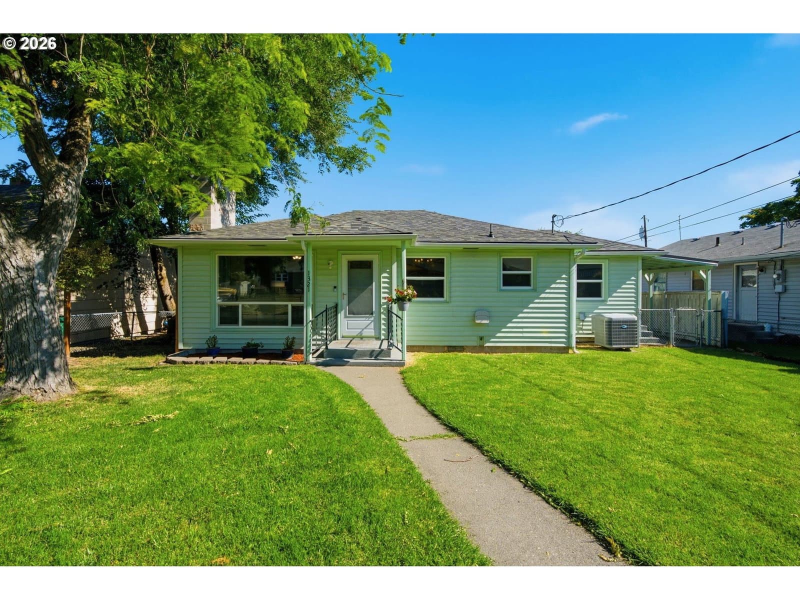 Primary listing photo, 1321 E 13TH ST, The Dalles, OR, 97058