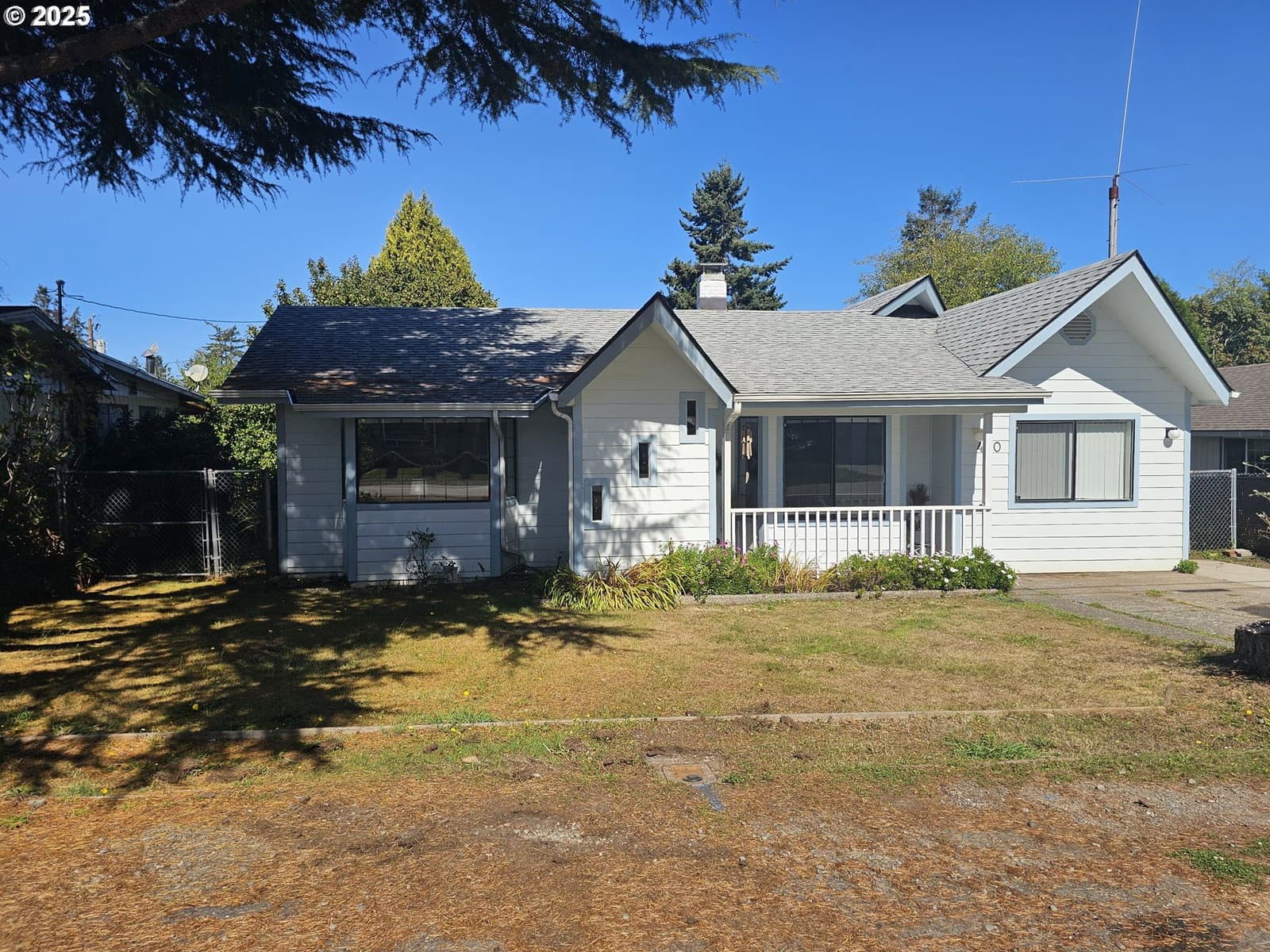 Primary listing photo, 430 PINE ST, Brookings, OR, 97415