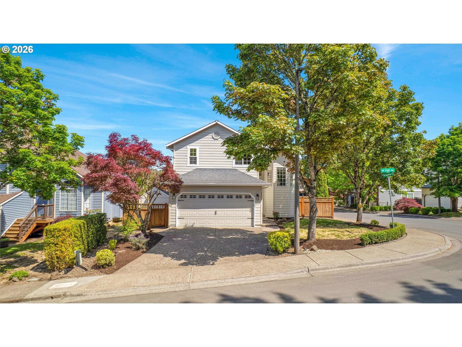 Listing photo 1 of 6