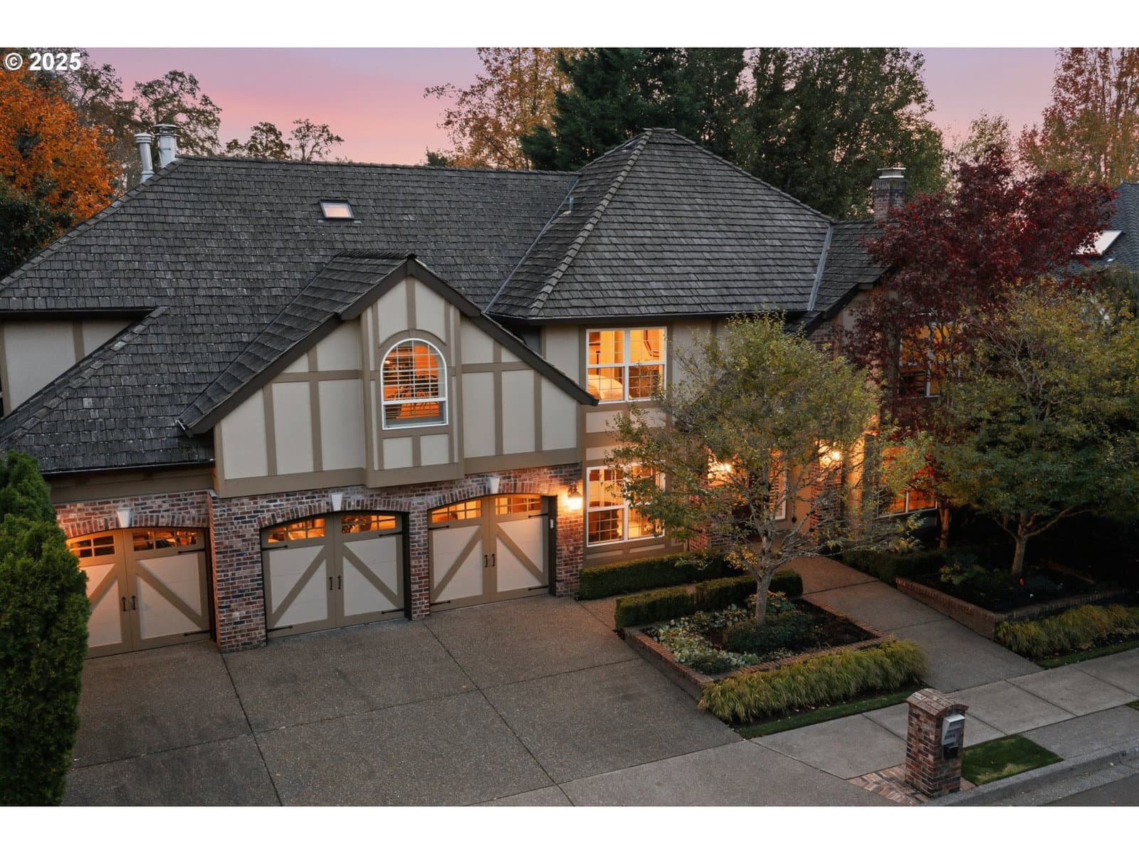 Primary listing photo, 5094 DENTON DR, Lake Oswego, OR, 97035