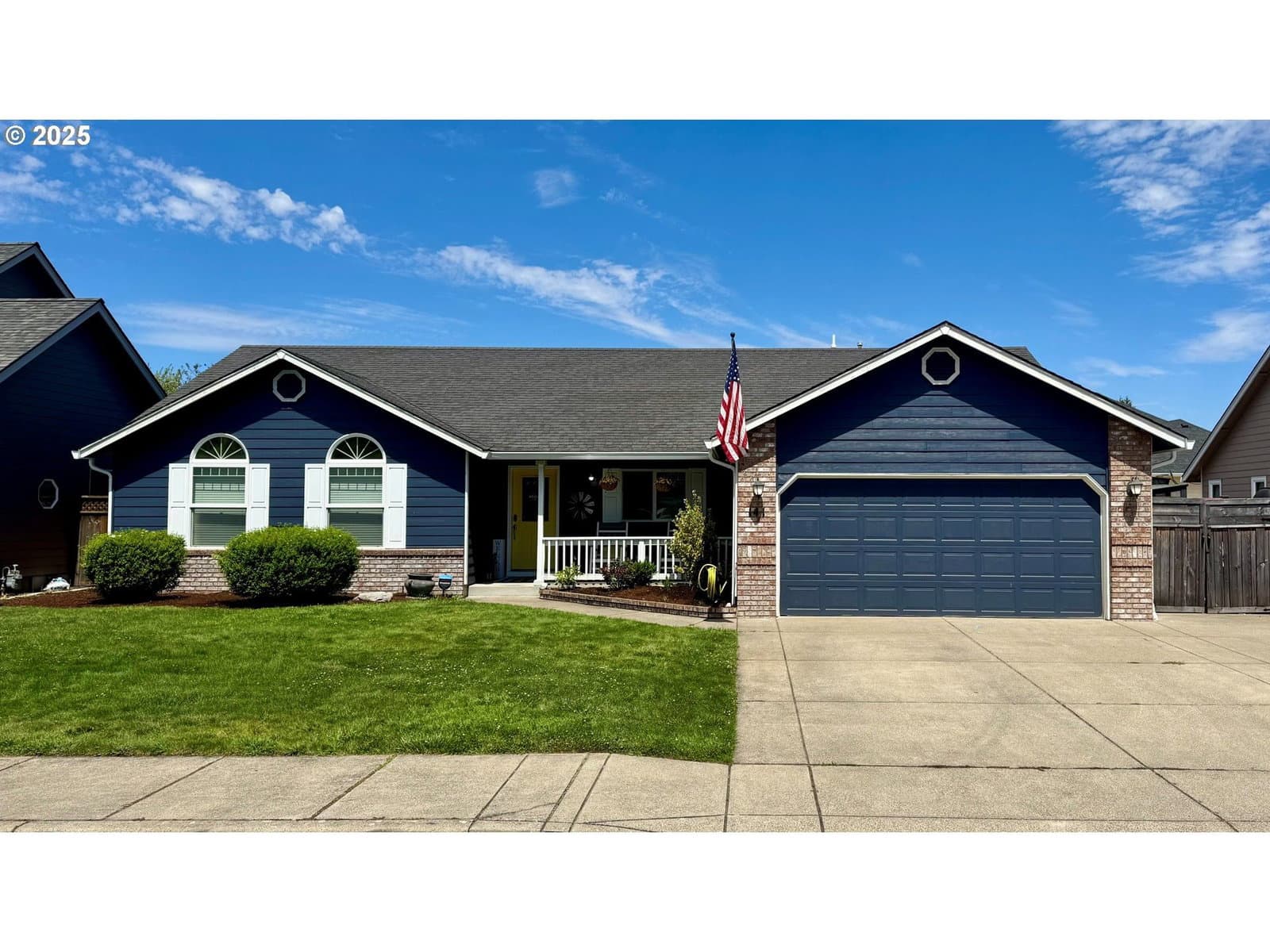 Primary listing photo, 141 CORTLAND LN, Eugene, OR, 97404