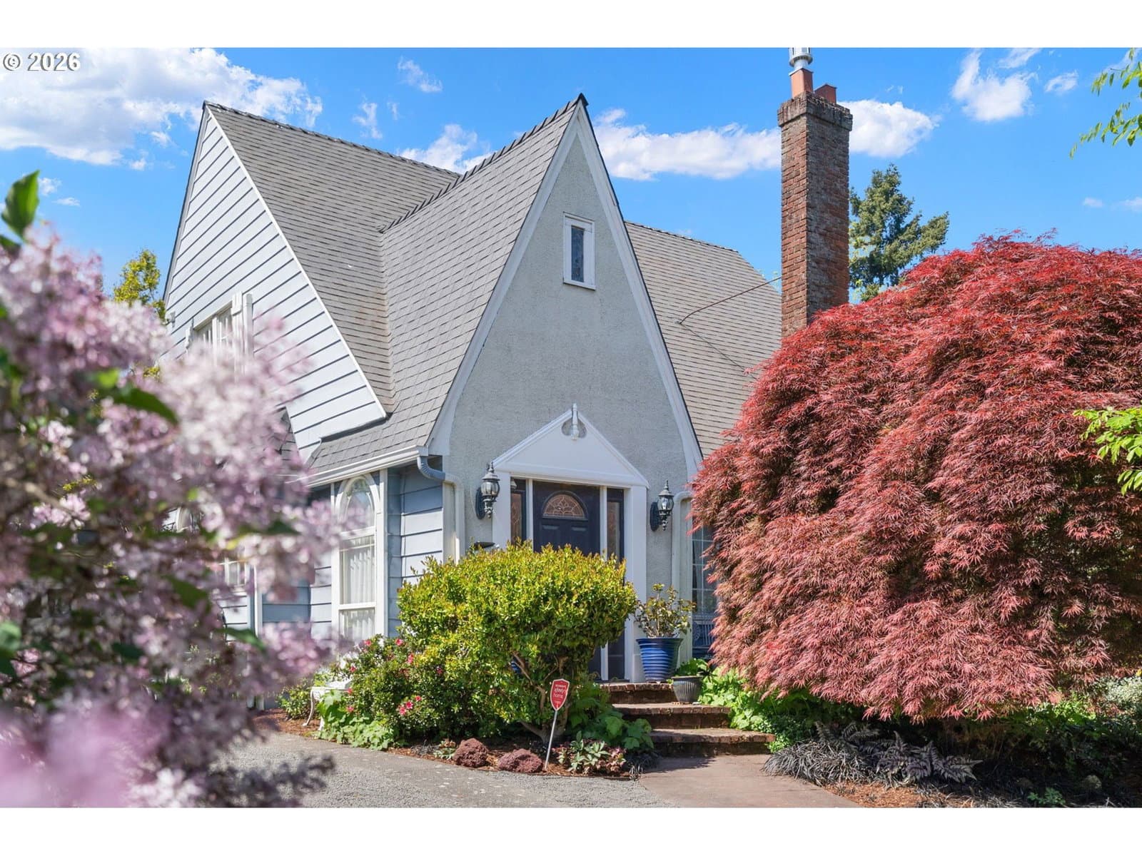 Primary listing photo, 7633 N ALBINA AVE, Portland, OR, 97217