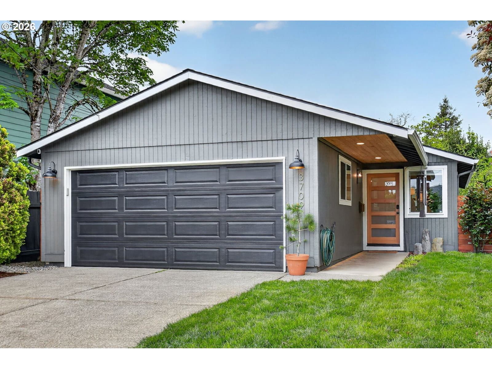Primary listing photo, 3709 SE 65TH AVE, Portland, OR, 97206