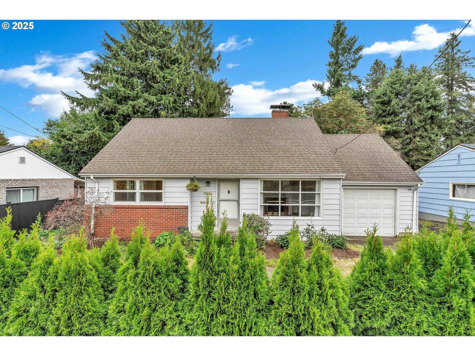 Primary listing photo, 11356 NE GLISAN ST, Portland, OR, 97220