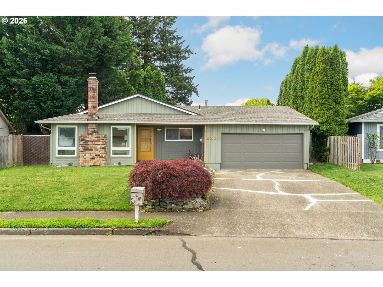 Listing photo 1 of 6