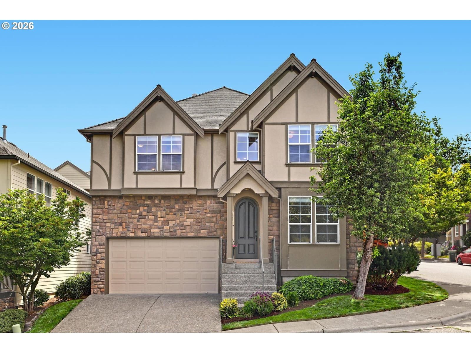 4574 NW DRESDEN PL