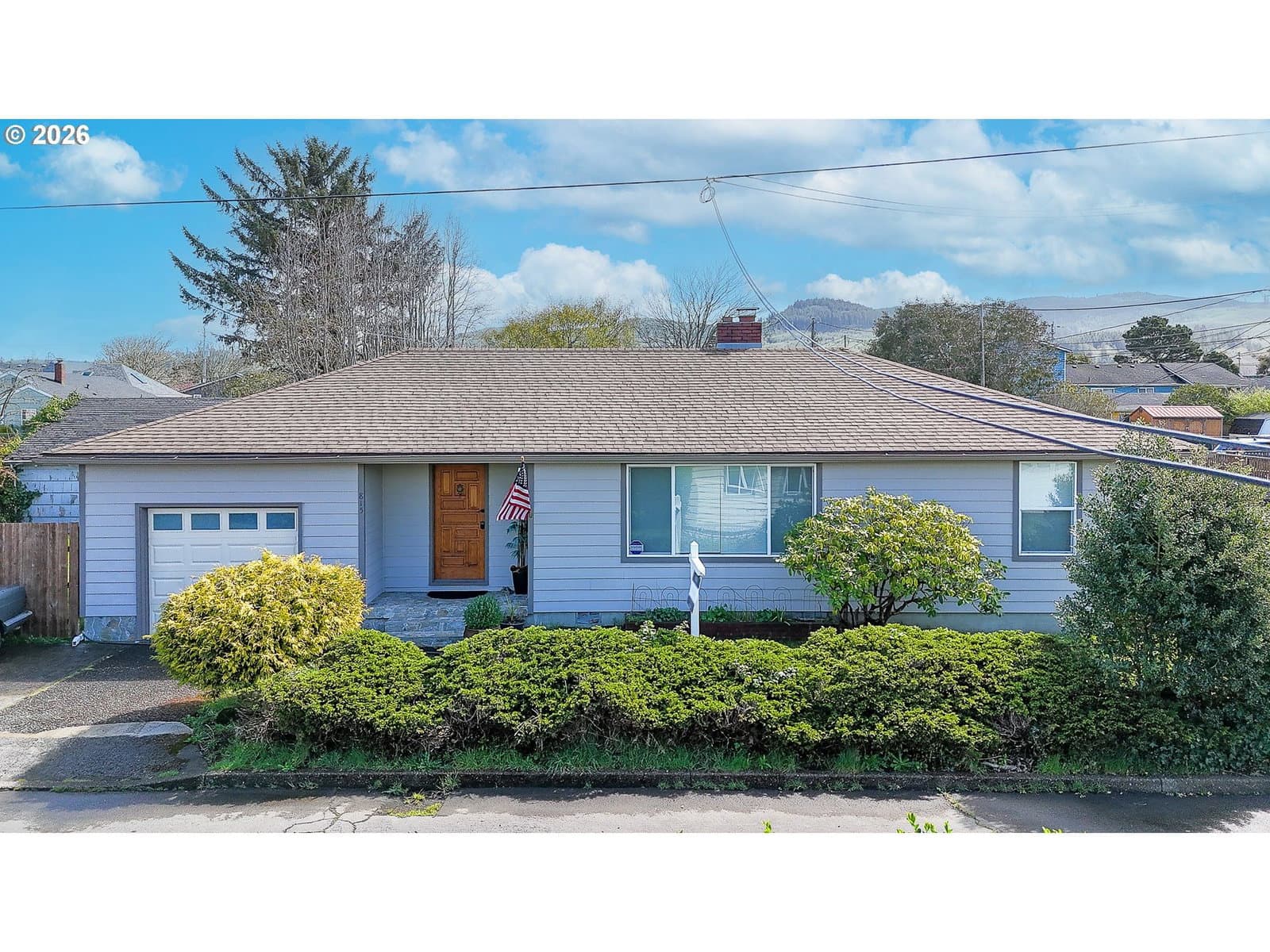 Primary listing photo, 815 N KING ST, Seaside, OR, 97138