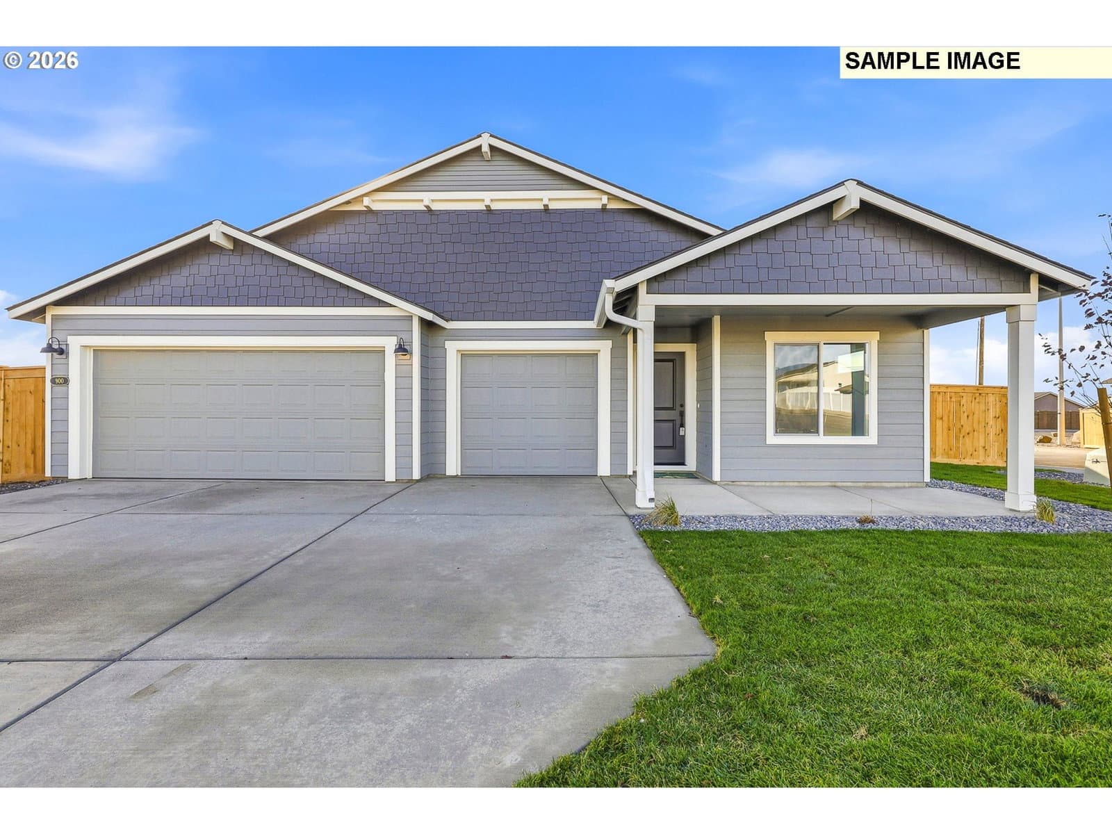 Primary listing photo, 868 E Kinsley AVE, Hermiston, OR, 97838