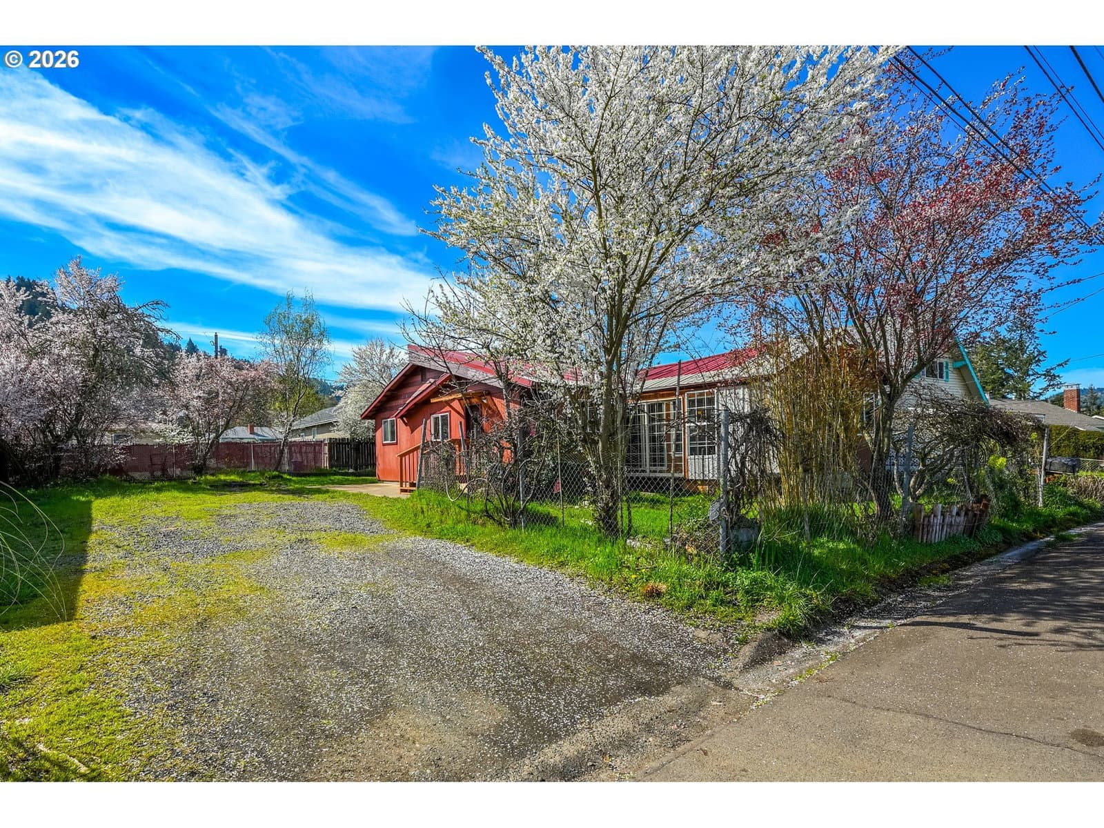 Primary listing photo, 2745 W JAY AVE, Roseburg, OR, 97471