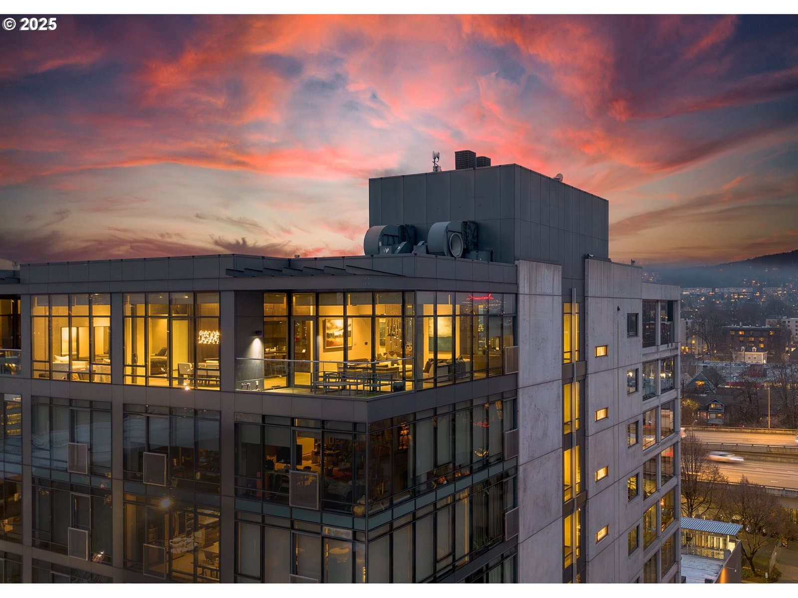 Primary listing photo, 1410 NW KEARNEY ST #1111, Portland, OR, 97209