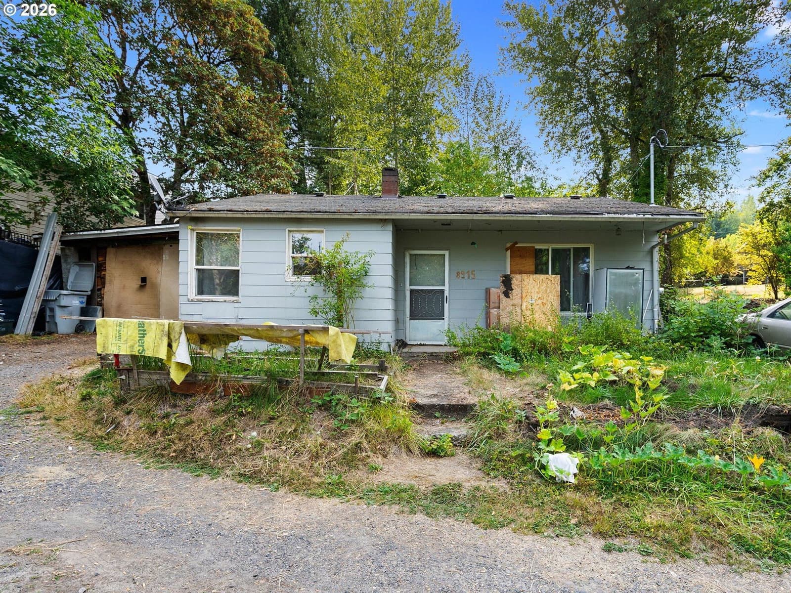 Listing photo 1 of 6