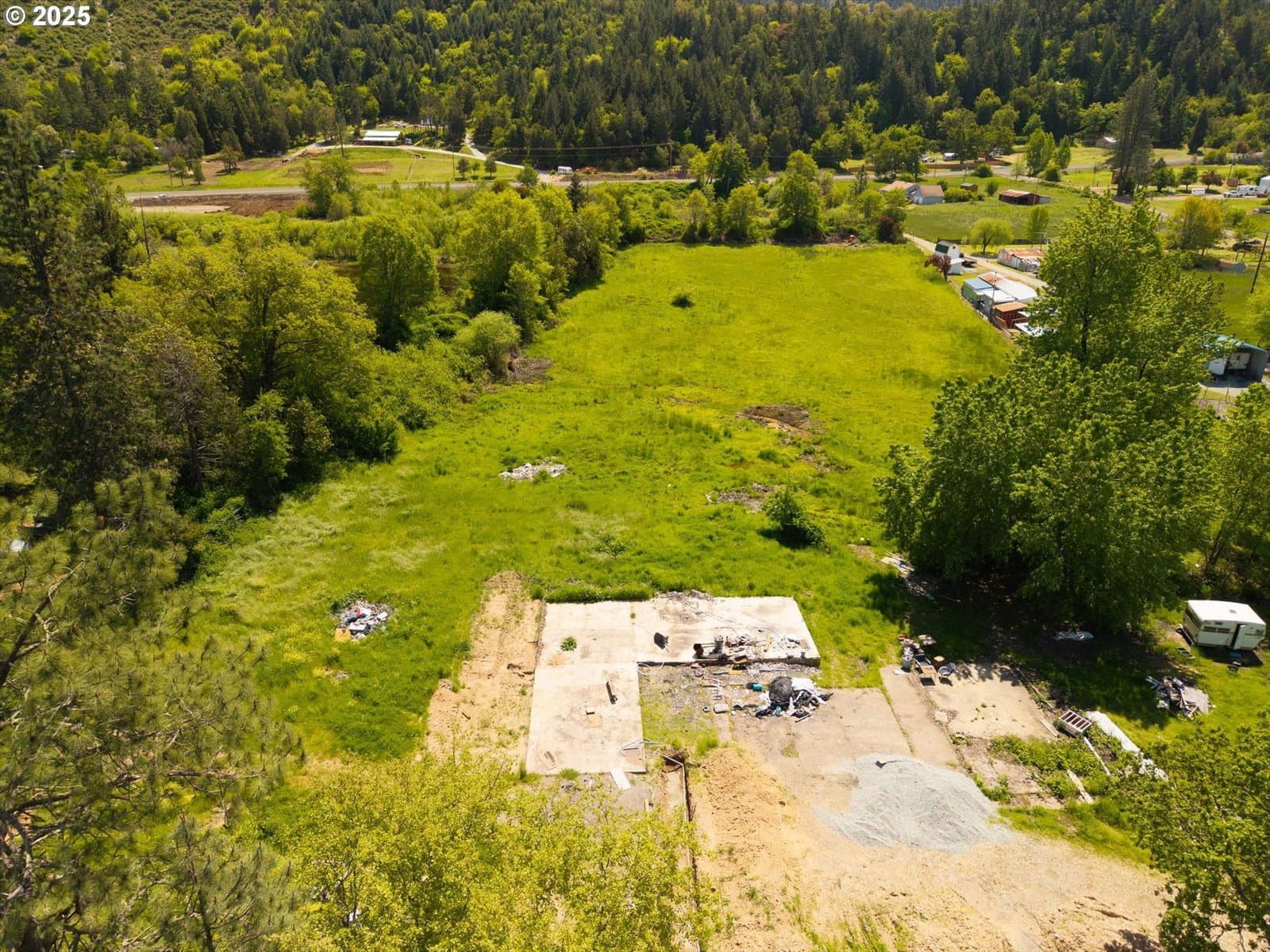 Primary listing photo, 351 PICKETT LN, Canyonville, OR, 97417
