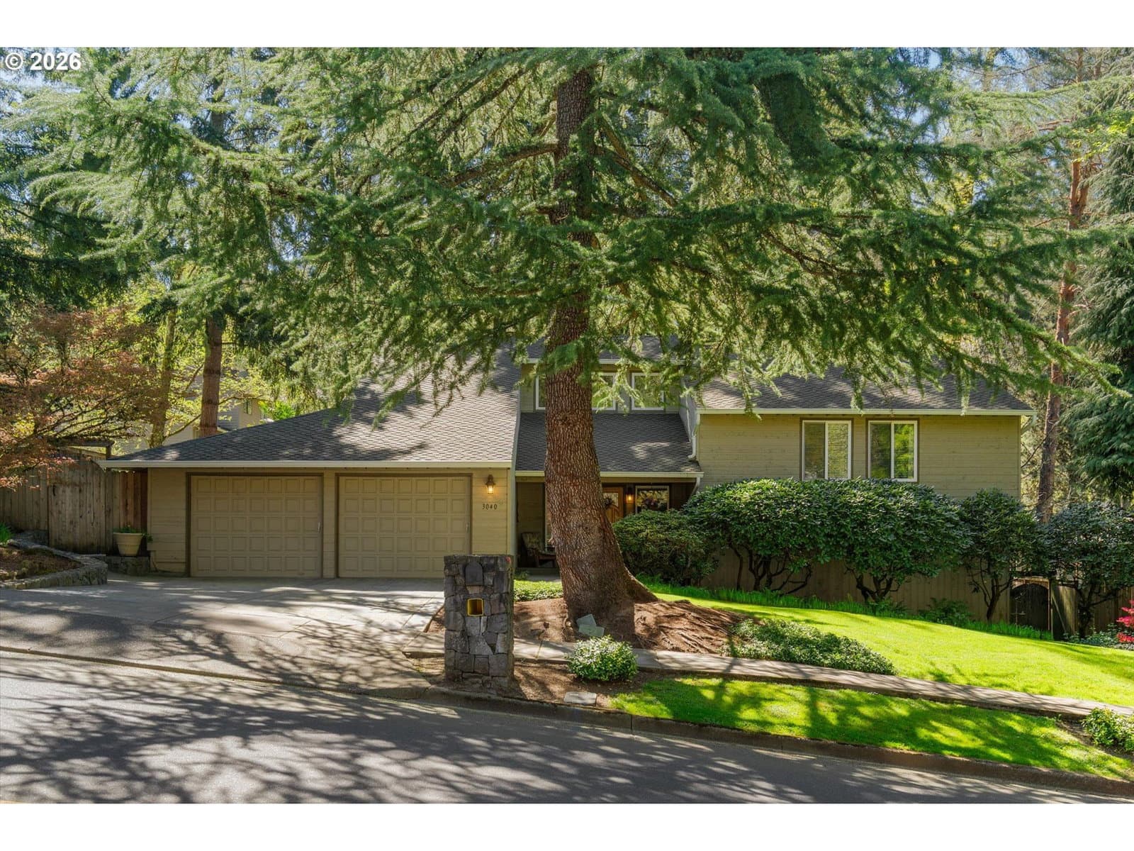 Primary listing photo, 3040 ROYCE WAY, Lake Oswego, OR, 97034