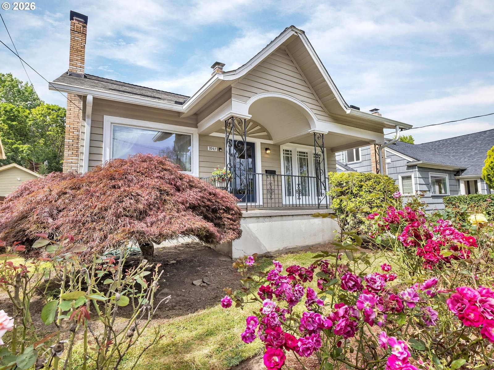 Primary listing photo, 3947 SE STARK ST, Portland, OR, 97035