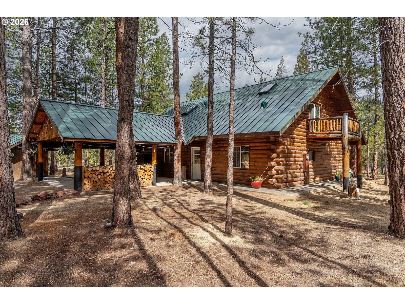 Listing photo 1 of 6