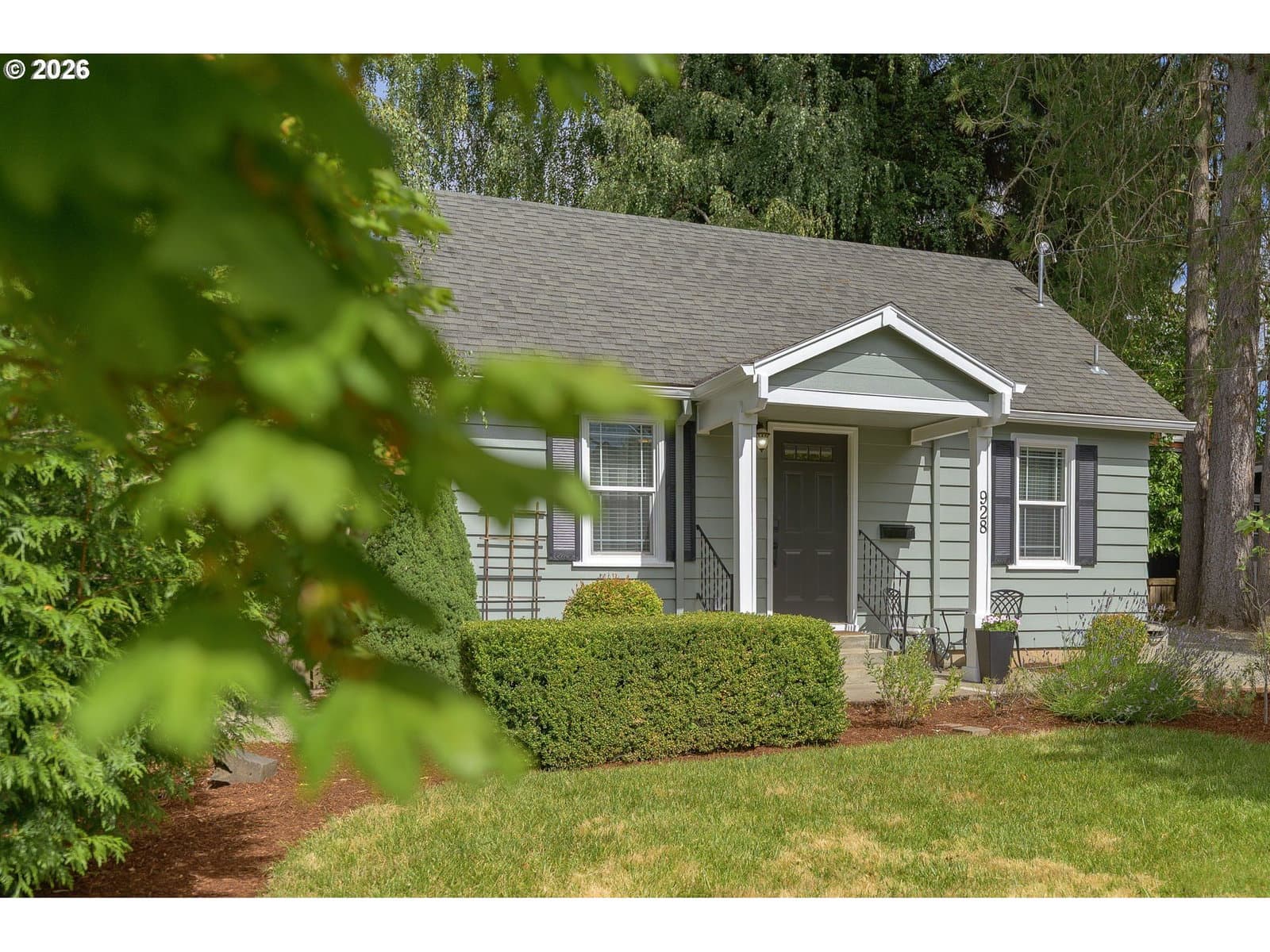Listing photo 1 of 1