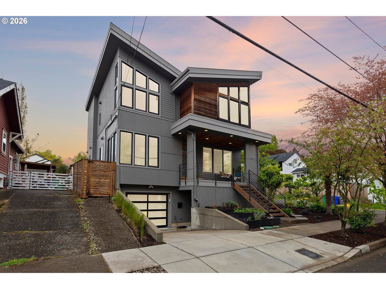 Primary listing photo, 4041 SE KNAPP ST, Portland, OR, 97202