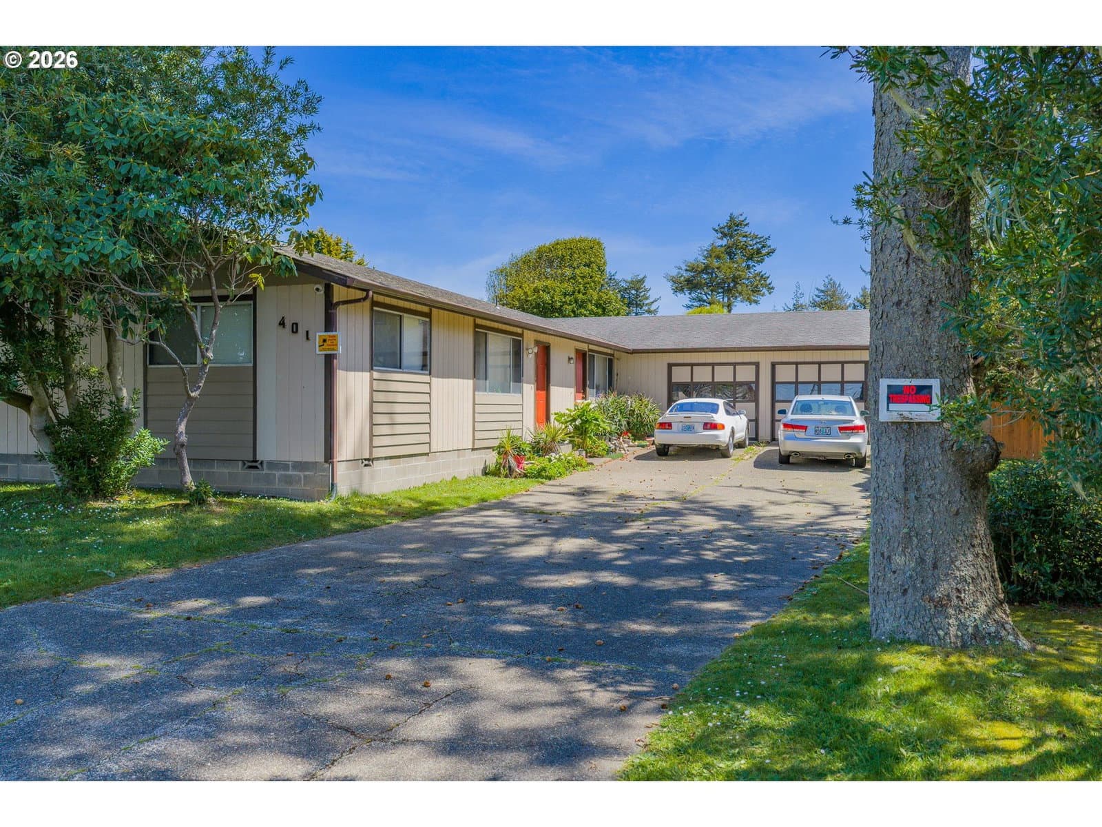 Listing photo 1 of 6